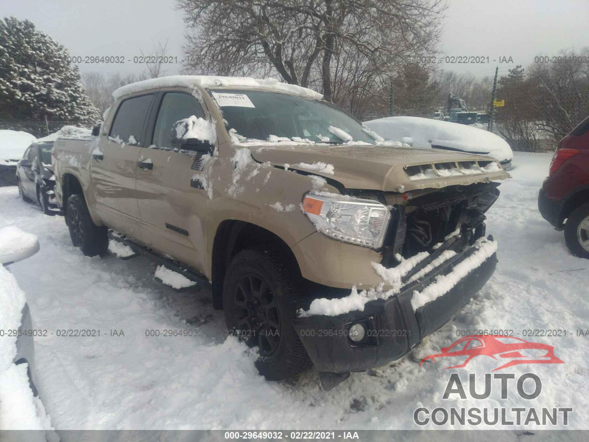 TOYOTA TUNDRA 4WD 2017 - 5TFDW5F13HX664969