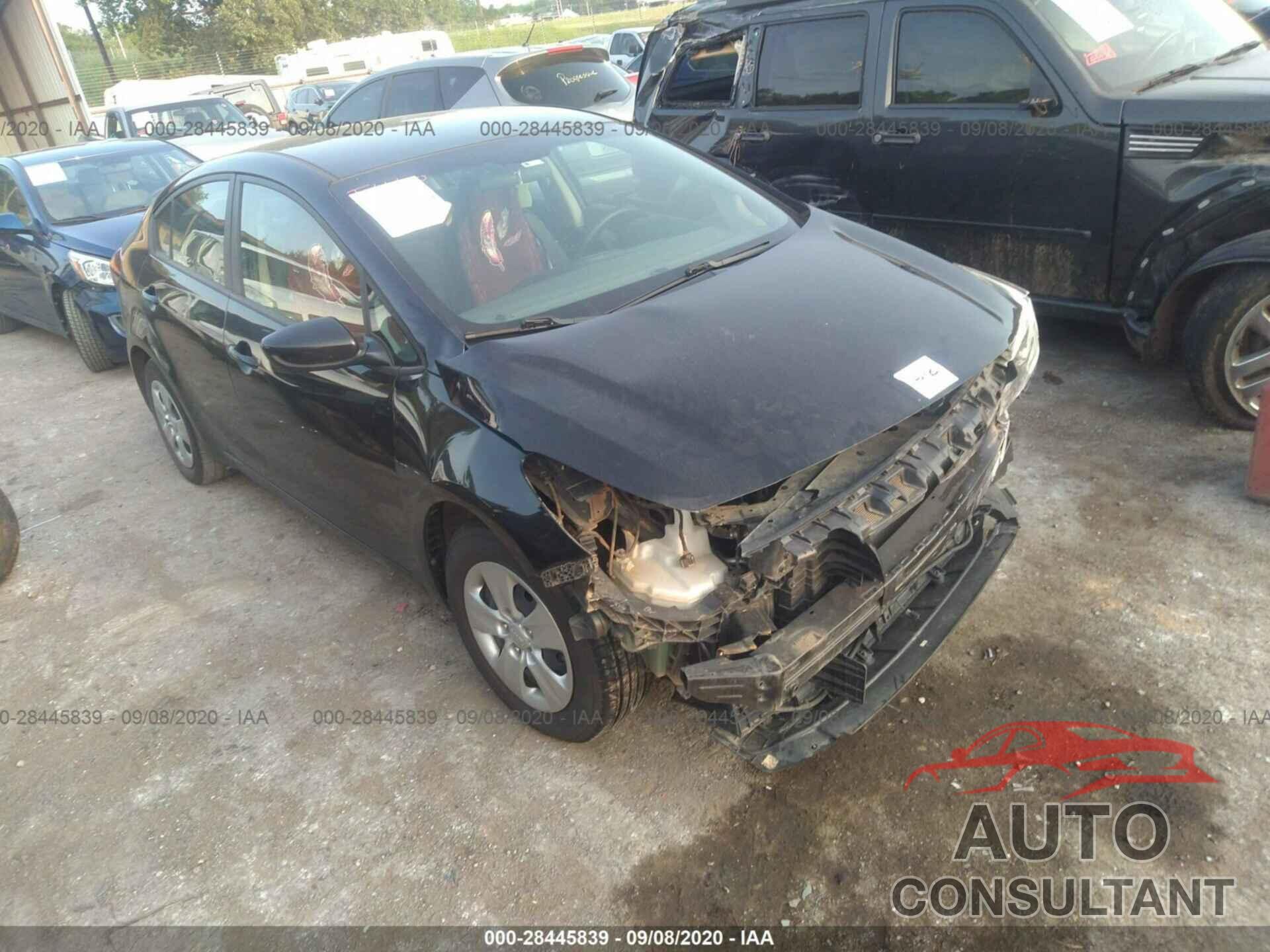 KIA FORTE 2018 - 3KPFK4A72JE271884
