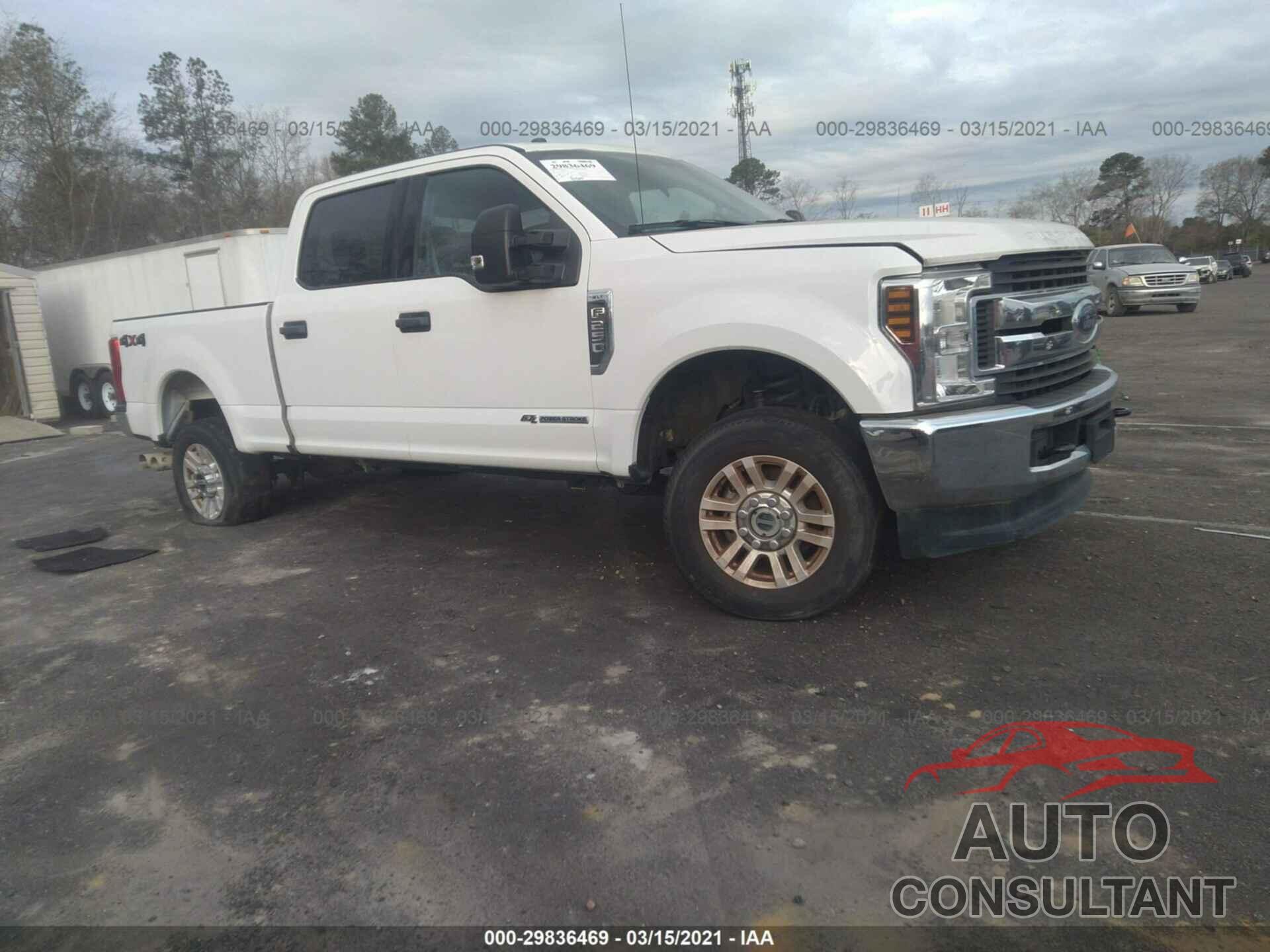 FORD SUPER DUTY F-250 SRW 2018 - 1FT7W2BT7JEC09529