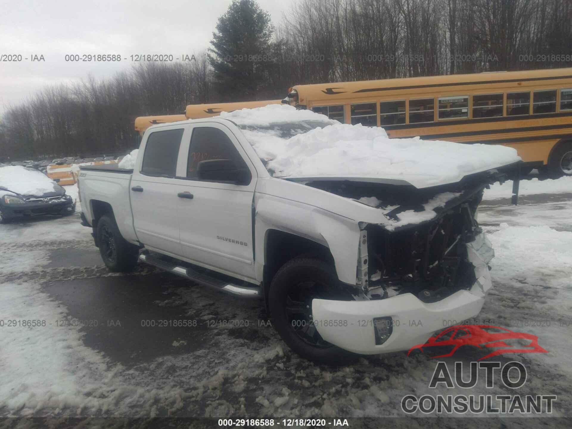 CHEVROLET SILVERADO 1500 2017 - 3GCUKREC6HG219216