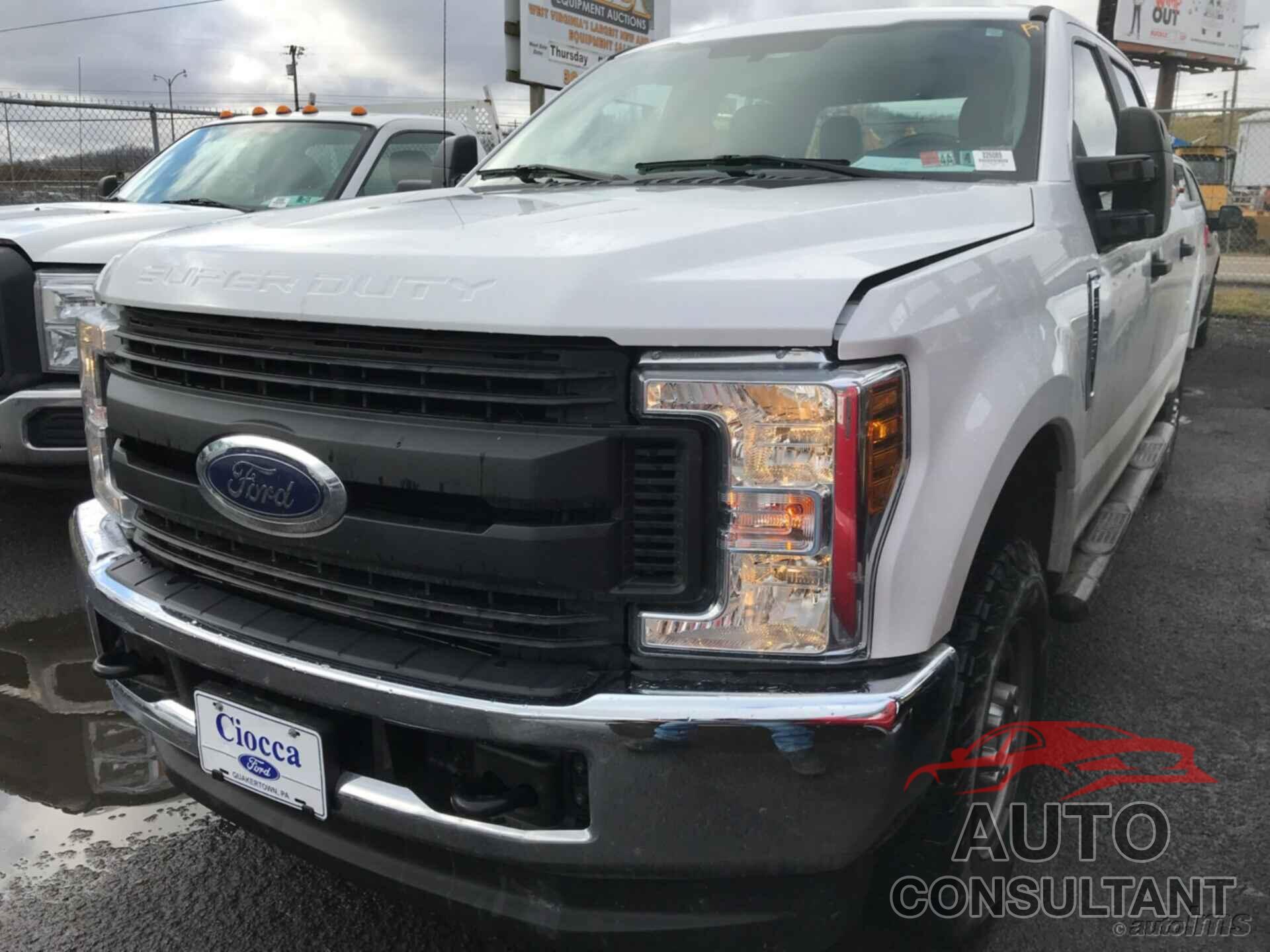 FORD SUPER DUTY F-250 SRW 2018 - 1FT7W2B67JEC35137