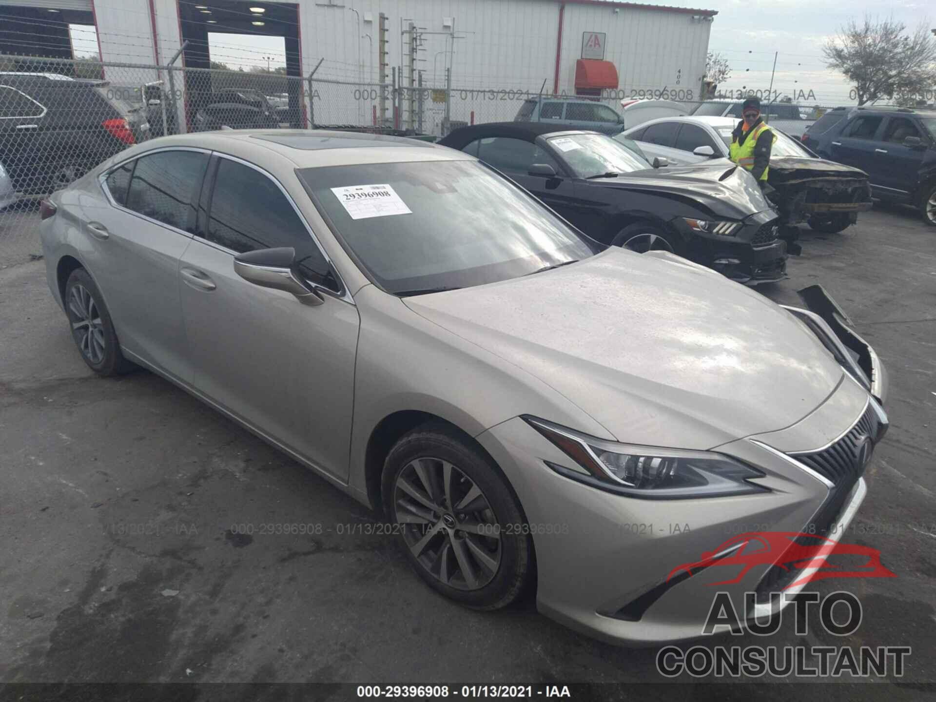 LEXUS ES 2019 - 58ABZ1B16KU047091