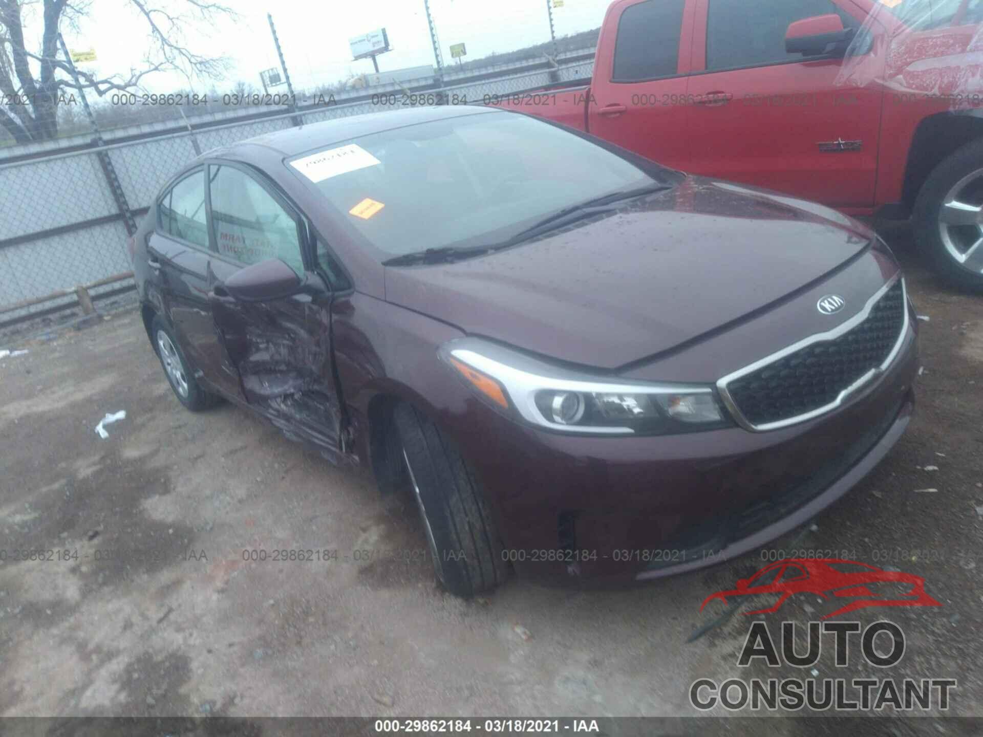 KIA FORTE 2018 - 3KPFK4A79JE215375