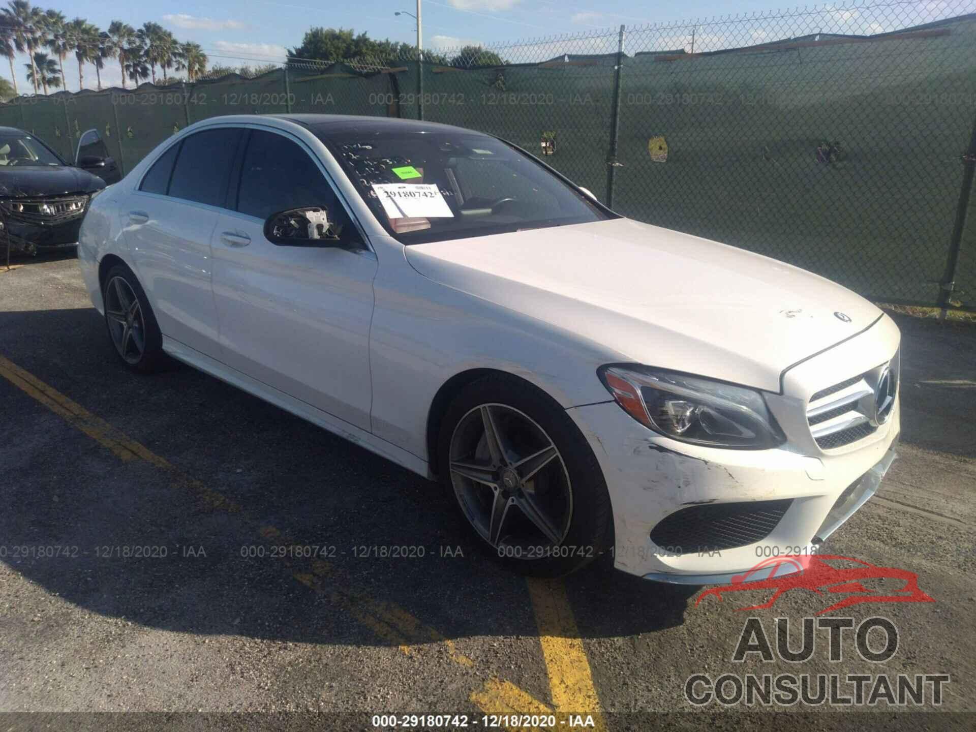 MERCEDES-BENZ C-CLASS 2016 - 55SWF4JBXGU149512
