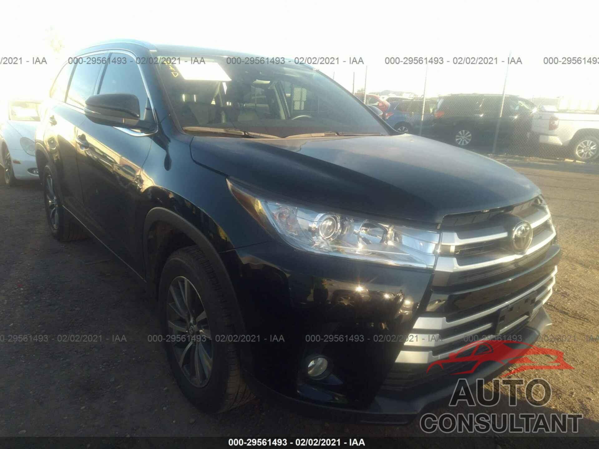 TOYOTA HIGHLANDER 2019 - 5TDKZRFH5KS568292