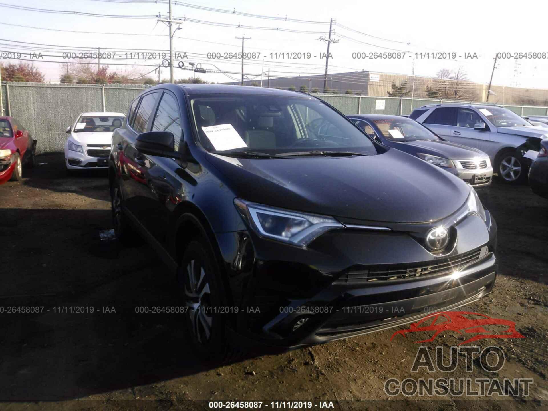 TOYOTA RAV4 2018 - 2T3BFREV6JW755151