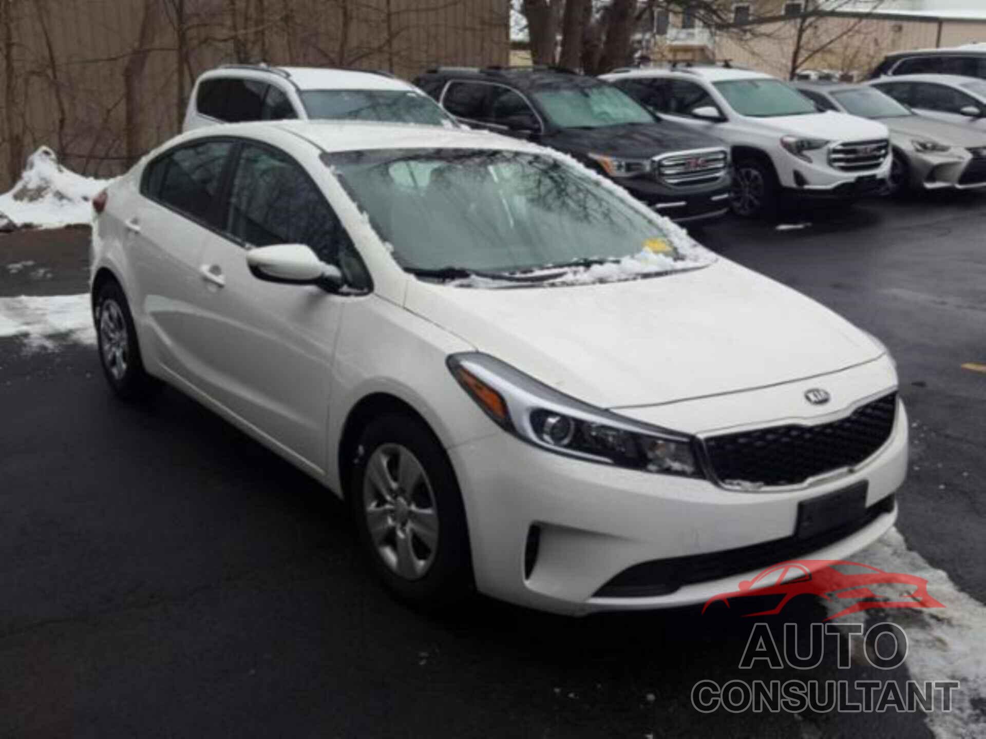 KIA FORTE 2018 - 3KPFK4A70JE182251