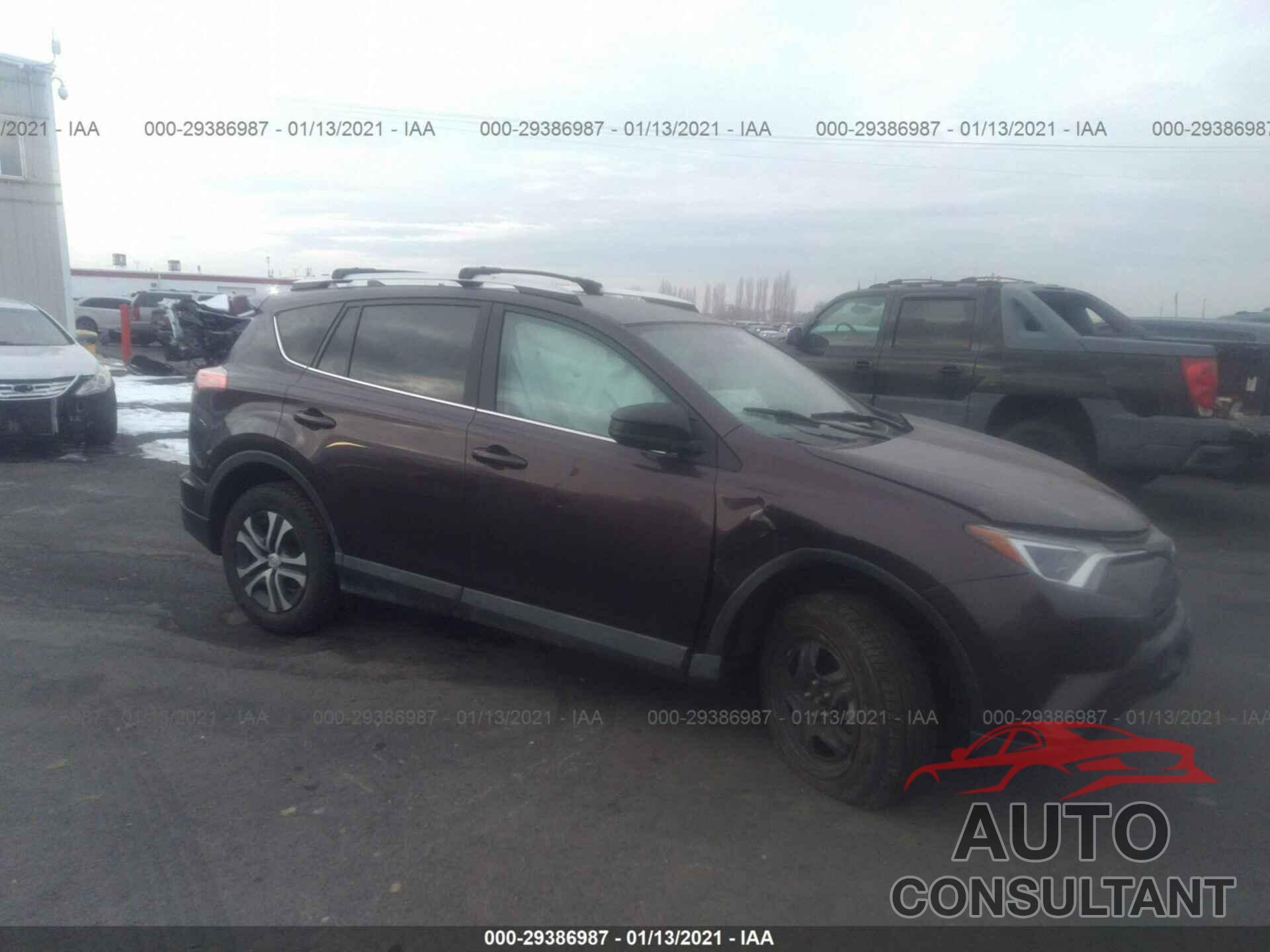 TOYOTA RAV4 2016 - 2T3BFREV6GW518085