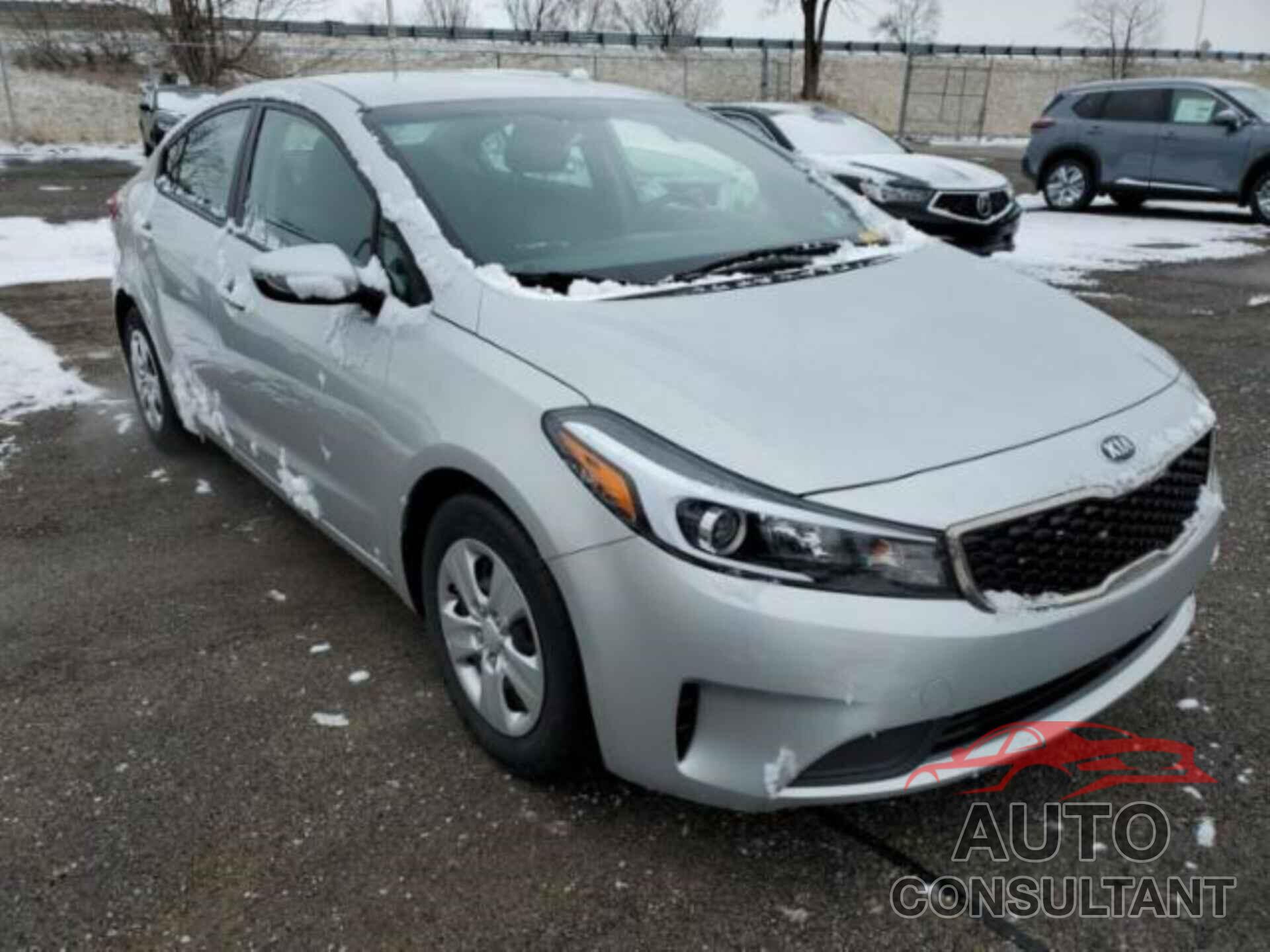KIA FORTE 2018 - 3KPFL4A77JE211578