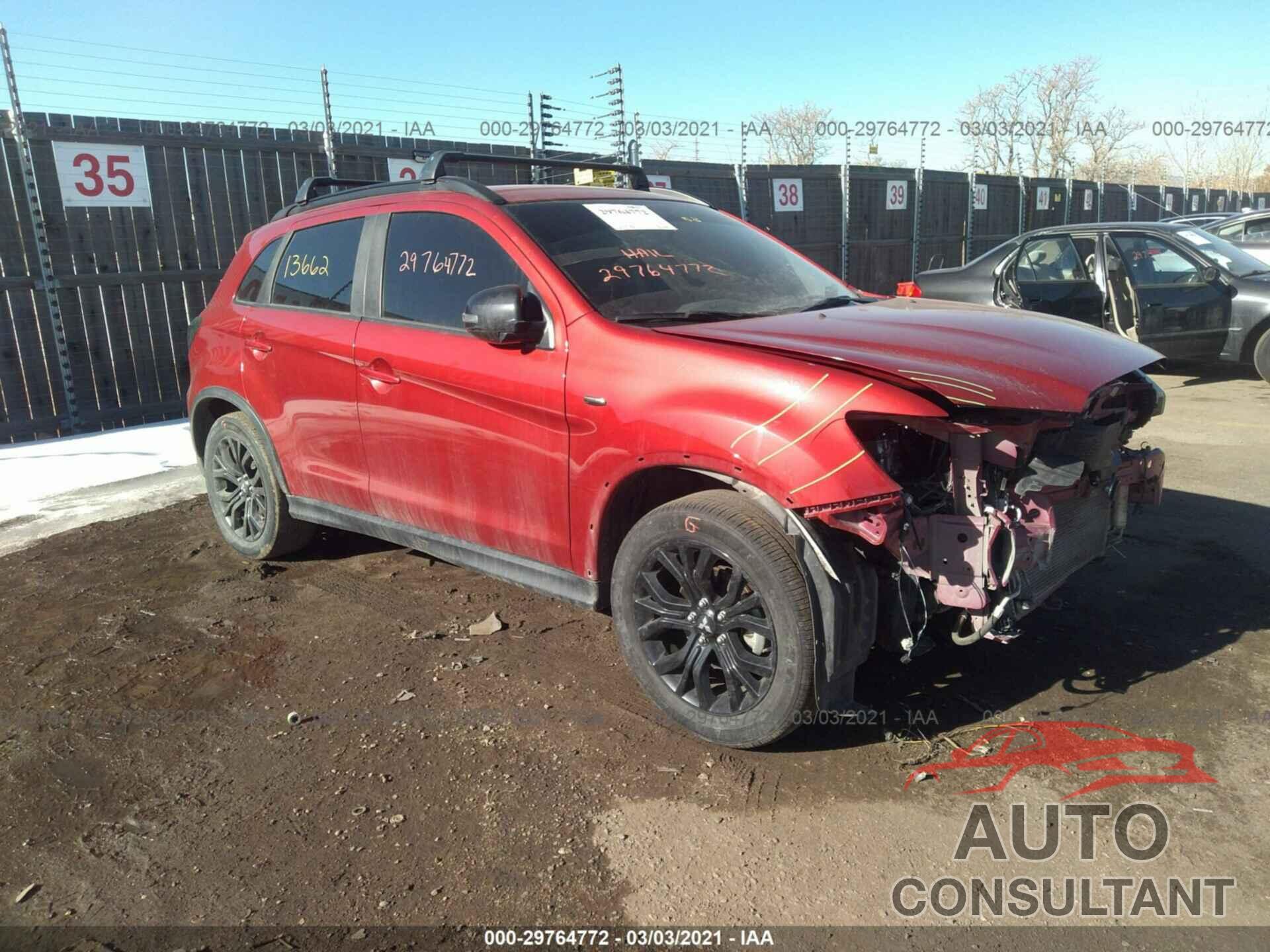 MITSUBISHI OUTLANDER SPORT 2018 - JA4AR3AU7JU011966