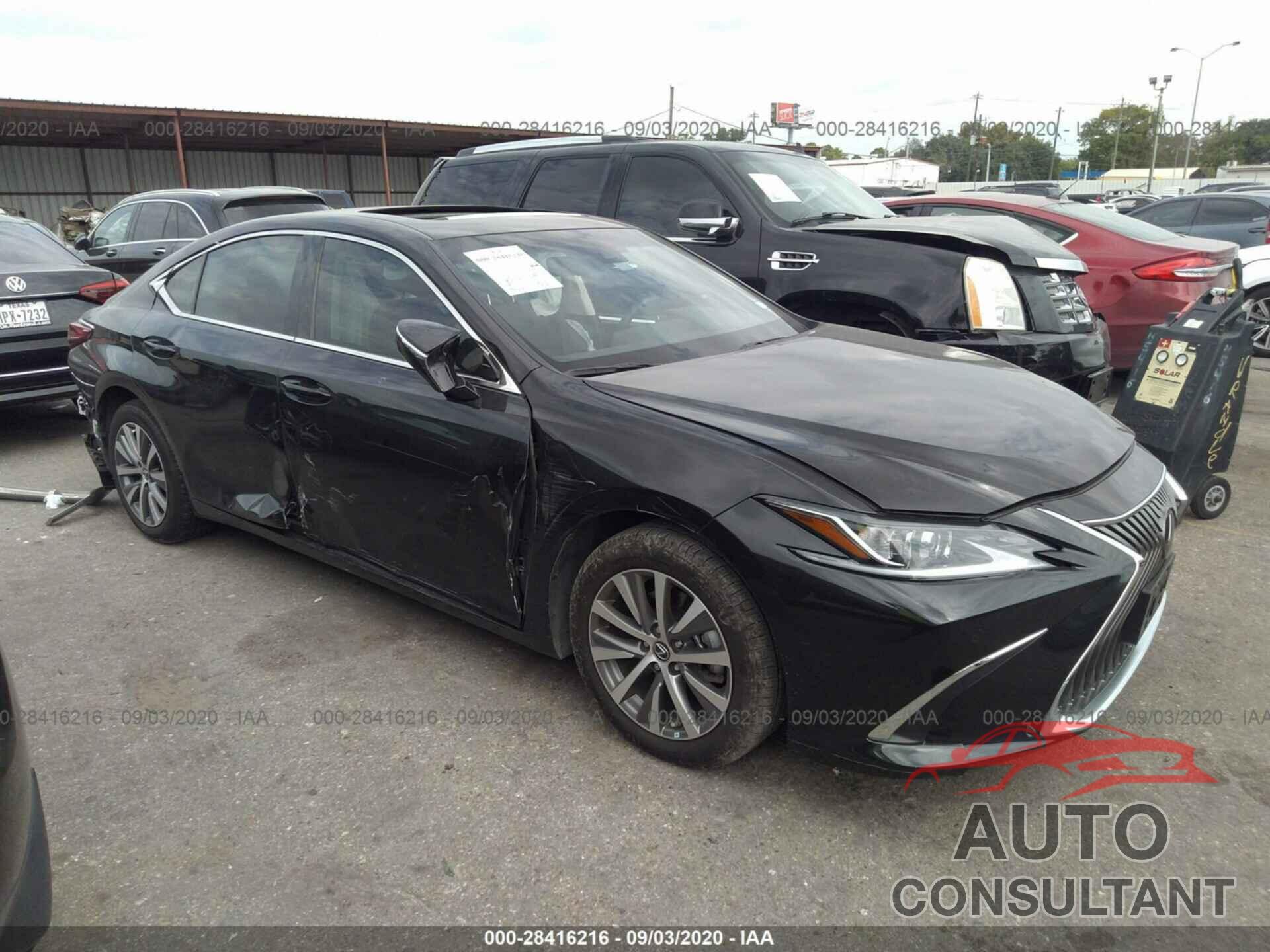 LEXUS ES 2019 - 58ABZ1B19KU043374