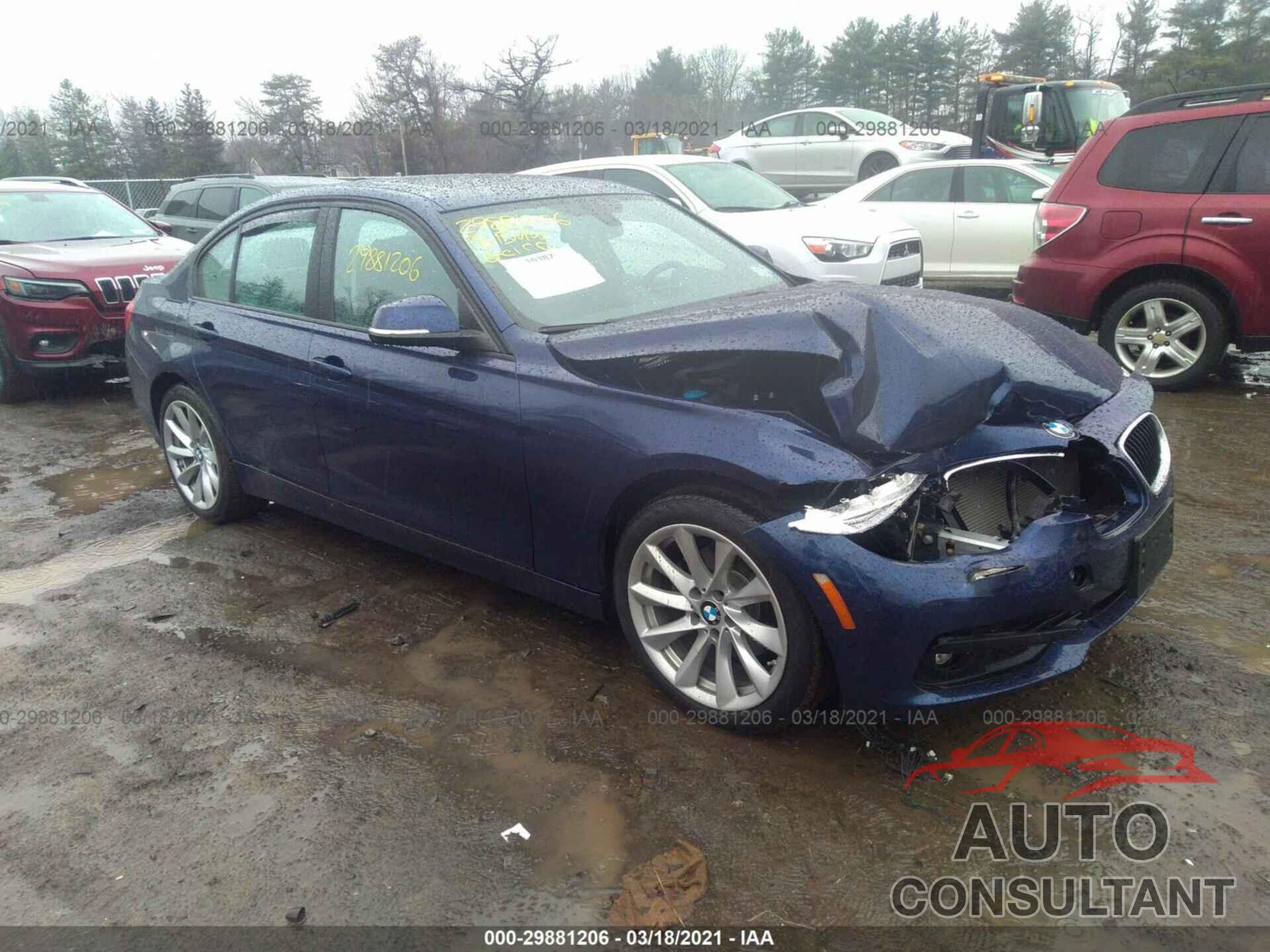 BMW 3 SERIES 2018 - WBA8E5G52JNU45988