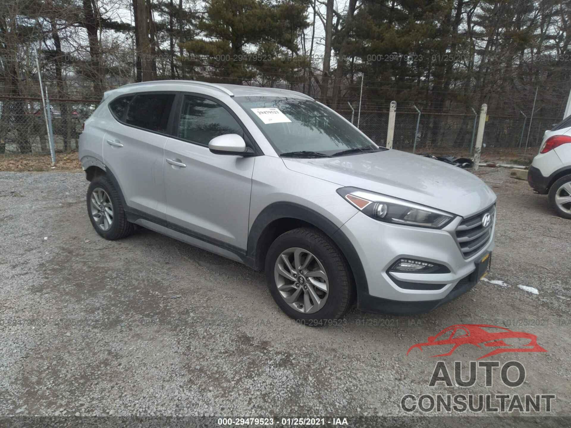 HYUNDAI TUCSON 2017 - KM8J3CA41HU289646