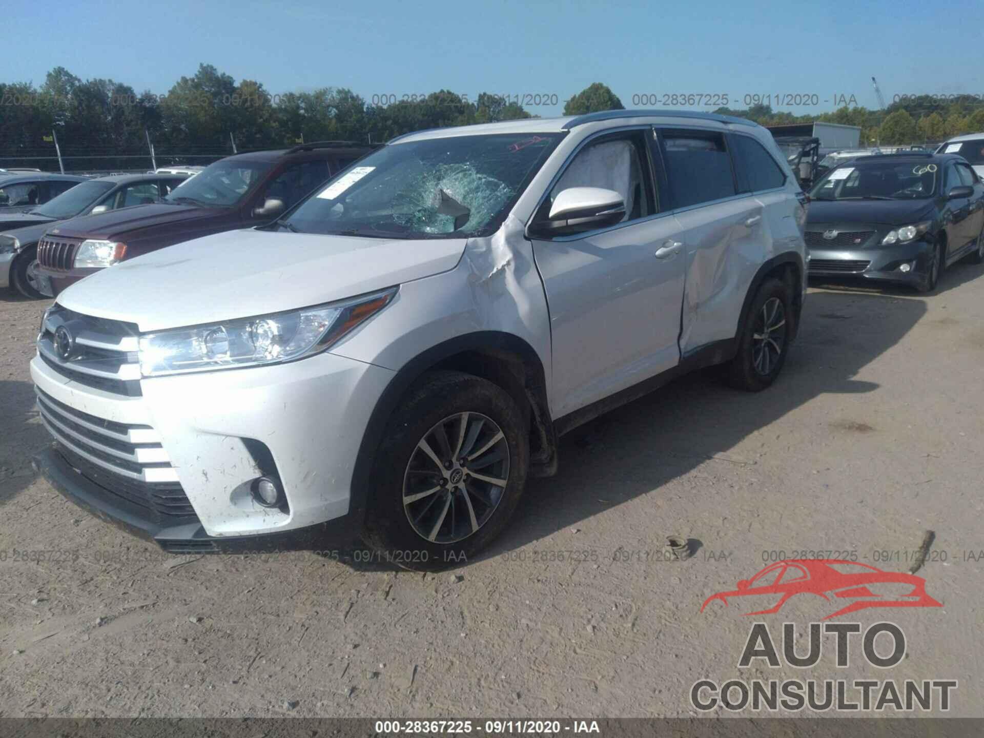 TOYOTA HIGHLANDER 2019 - 5TDJZRFH2KS623583