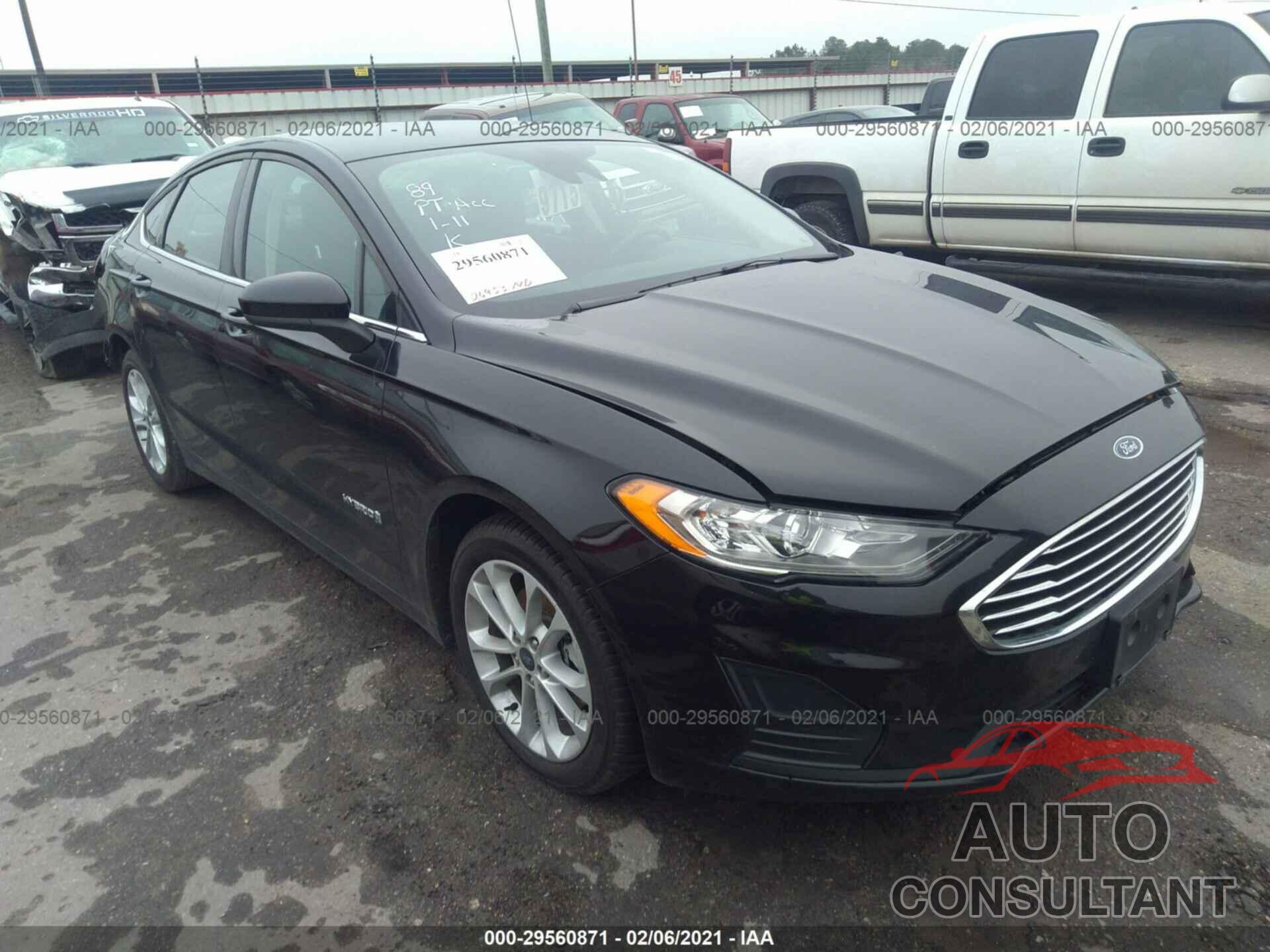 FORD FUSION HYBRID 2019 - 3FA6P0LU5KR252582