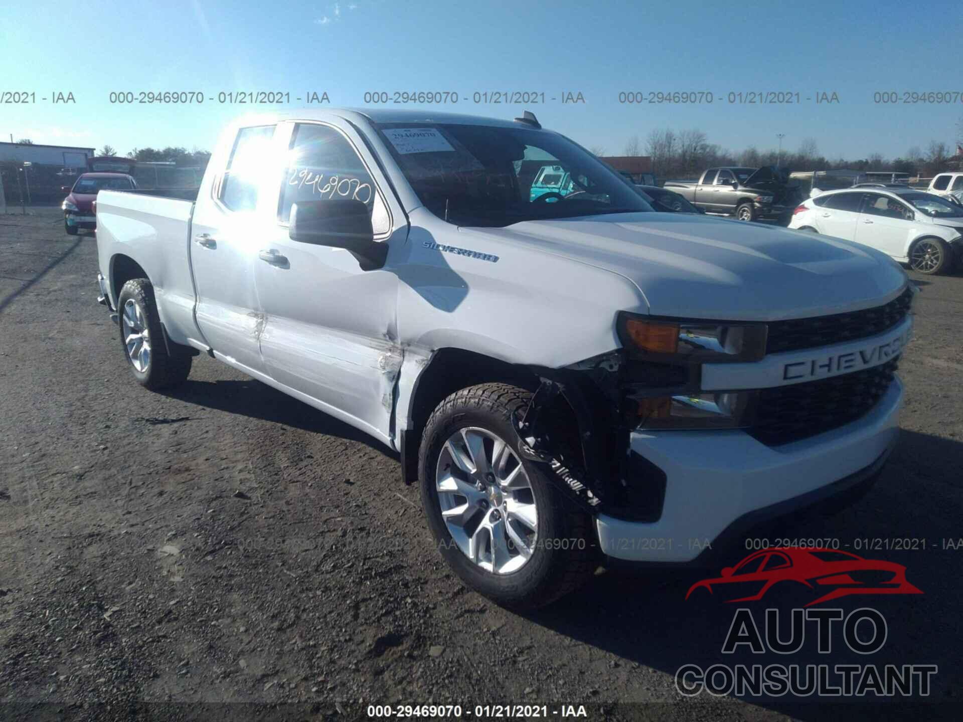 CHEVROLET SILVERADO 1500 2020 - 1GCRWBEH5LZ130789