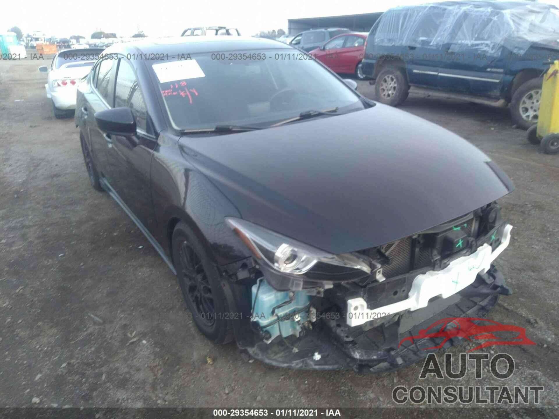 MAZDA MAZDA3 2016 - JM1BM1W79G1285177