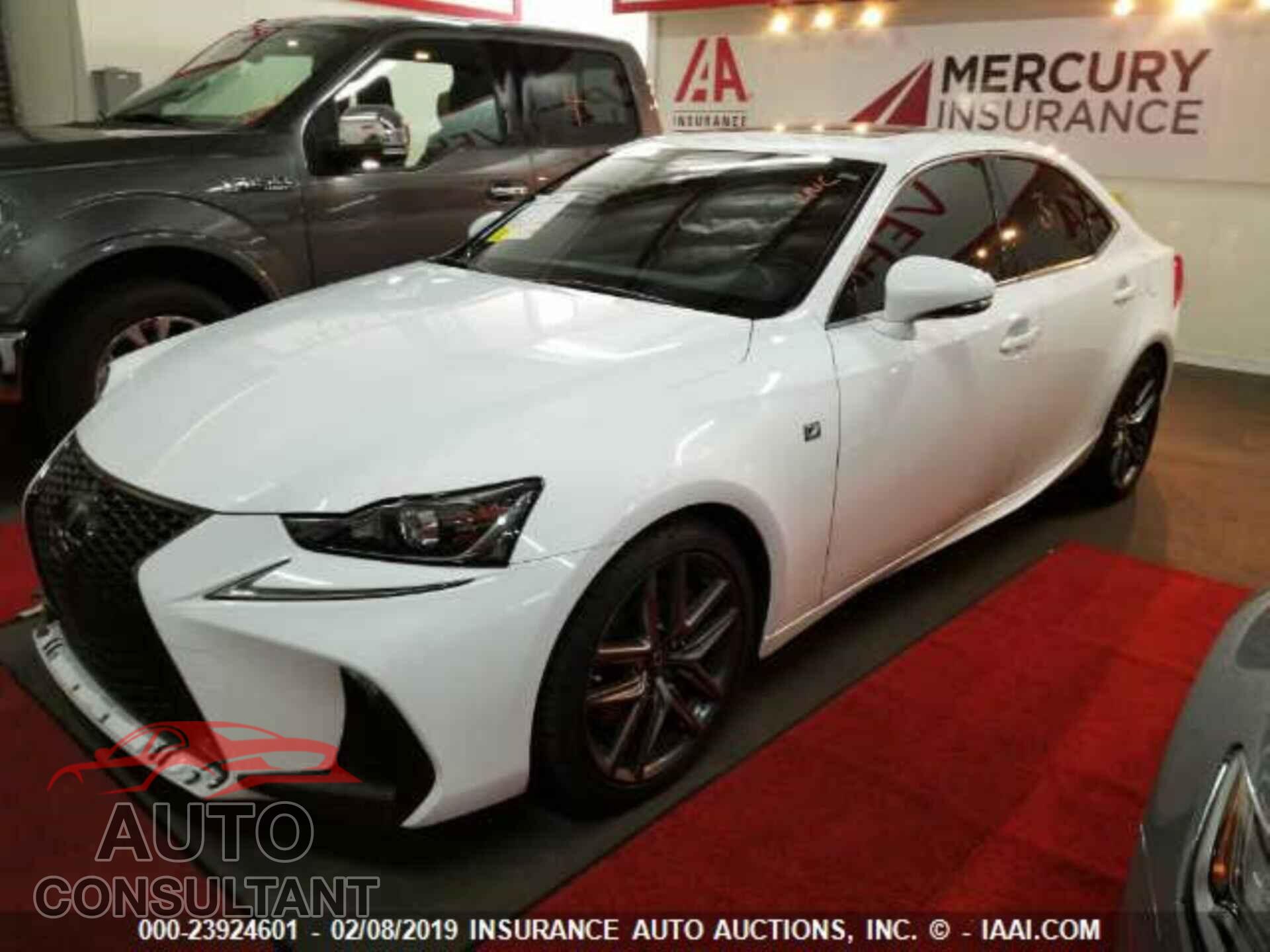 LEXUS IS 2017 - JTHBA1D20H5046755