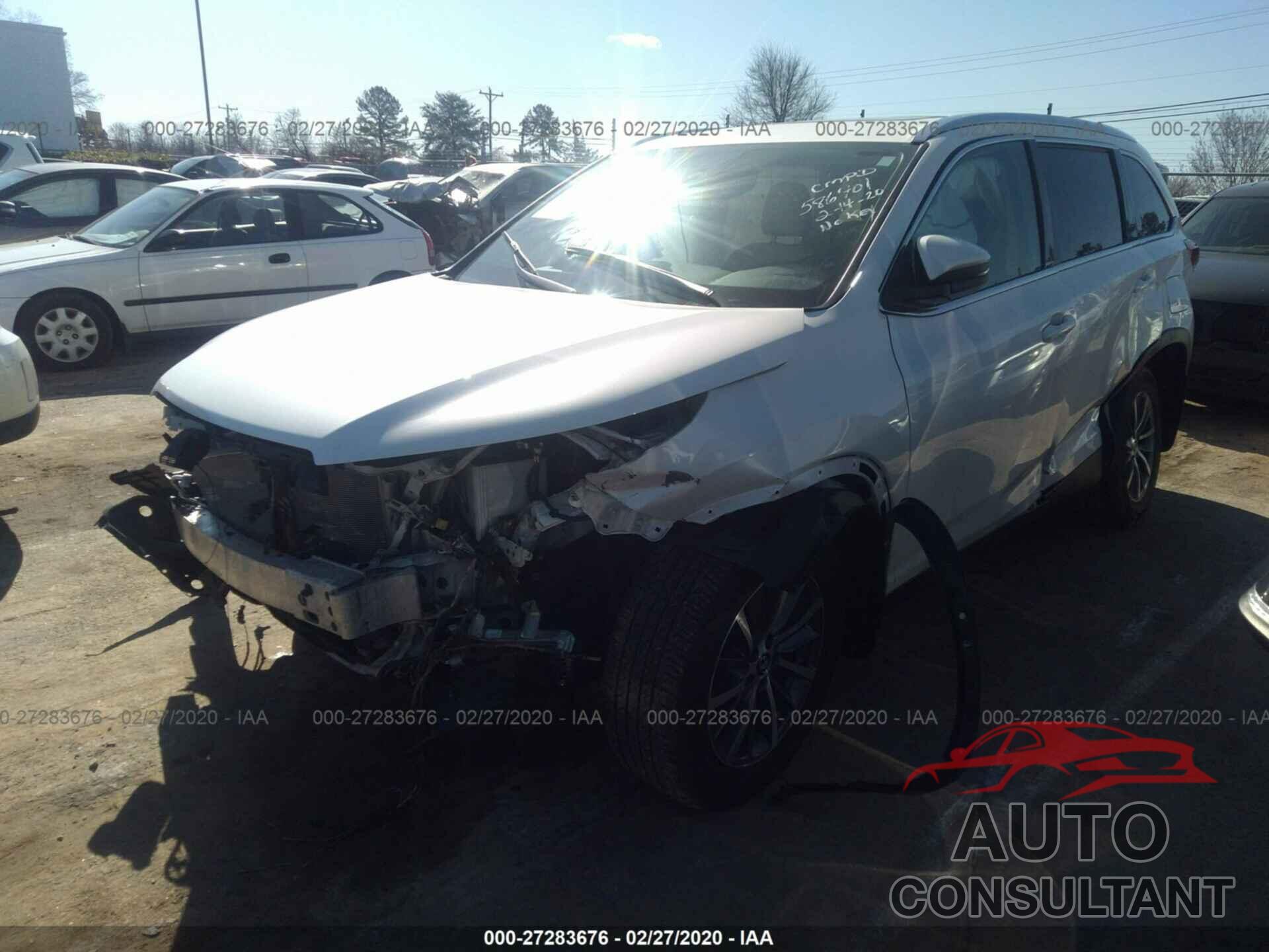TOYOTA HIGHLANDER 2019 - 5TDJZRFH3KS586401