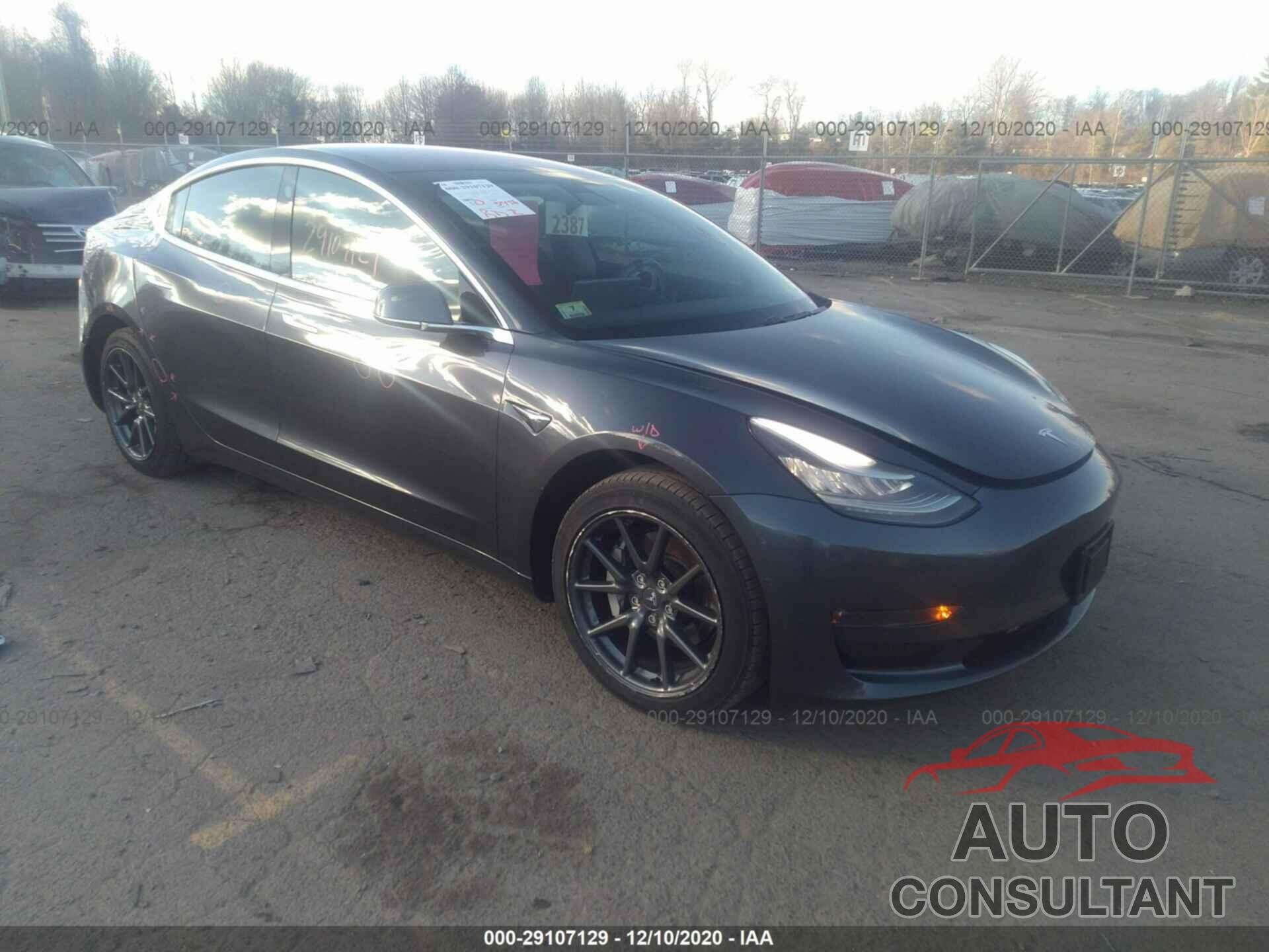 TESLA MODEL 3 2018 - 5YJ3E1EA0JF014067