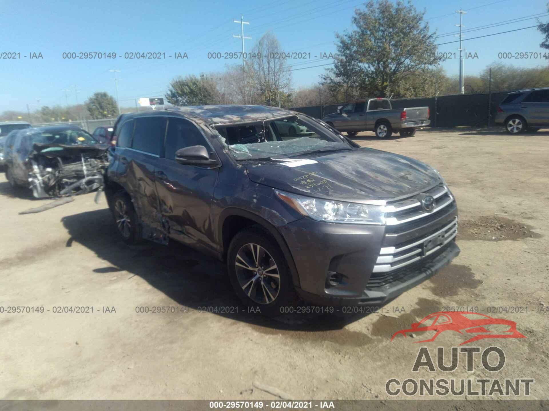 TOYOTA HIGHLANDER 2017 - 5TDZZRFH3HS234608