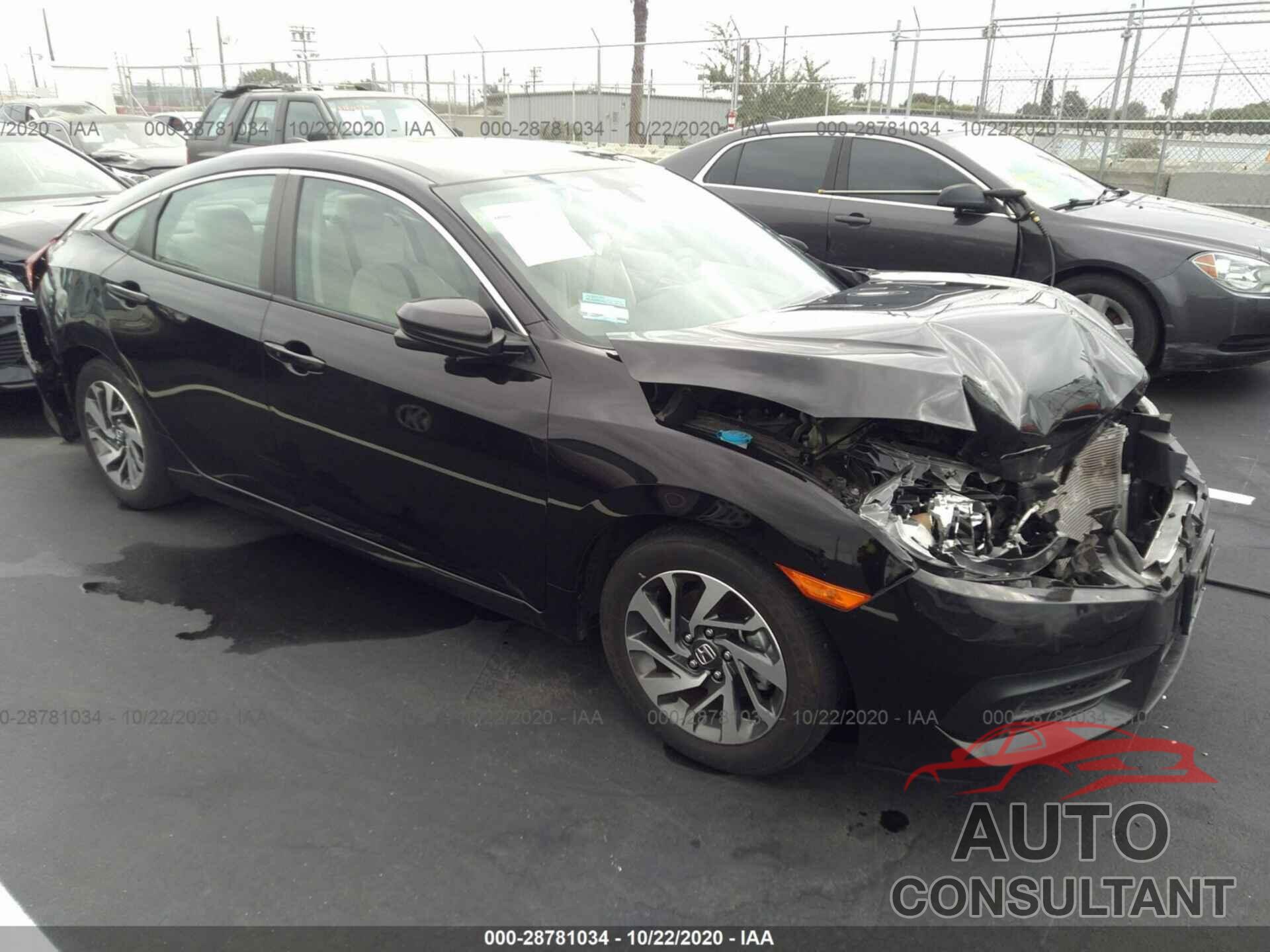 HONDA CIVIC SEDAN 2018 - 19XFC2F70JE209278