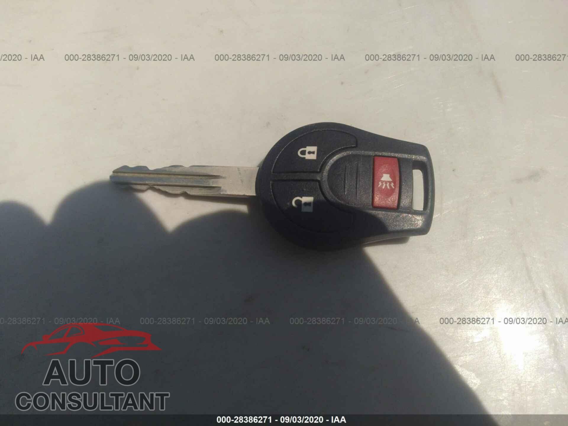 NISSAN VERSA NOTE 2017 - 3N1CE2CP3HL354616
