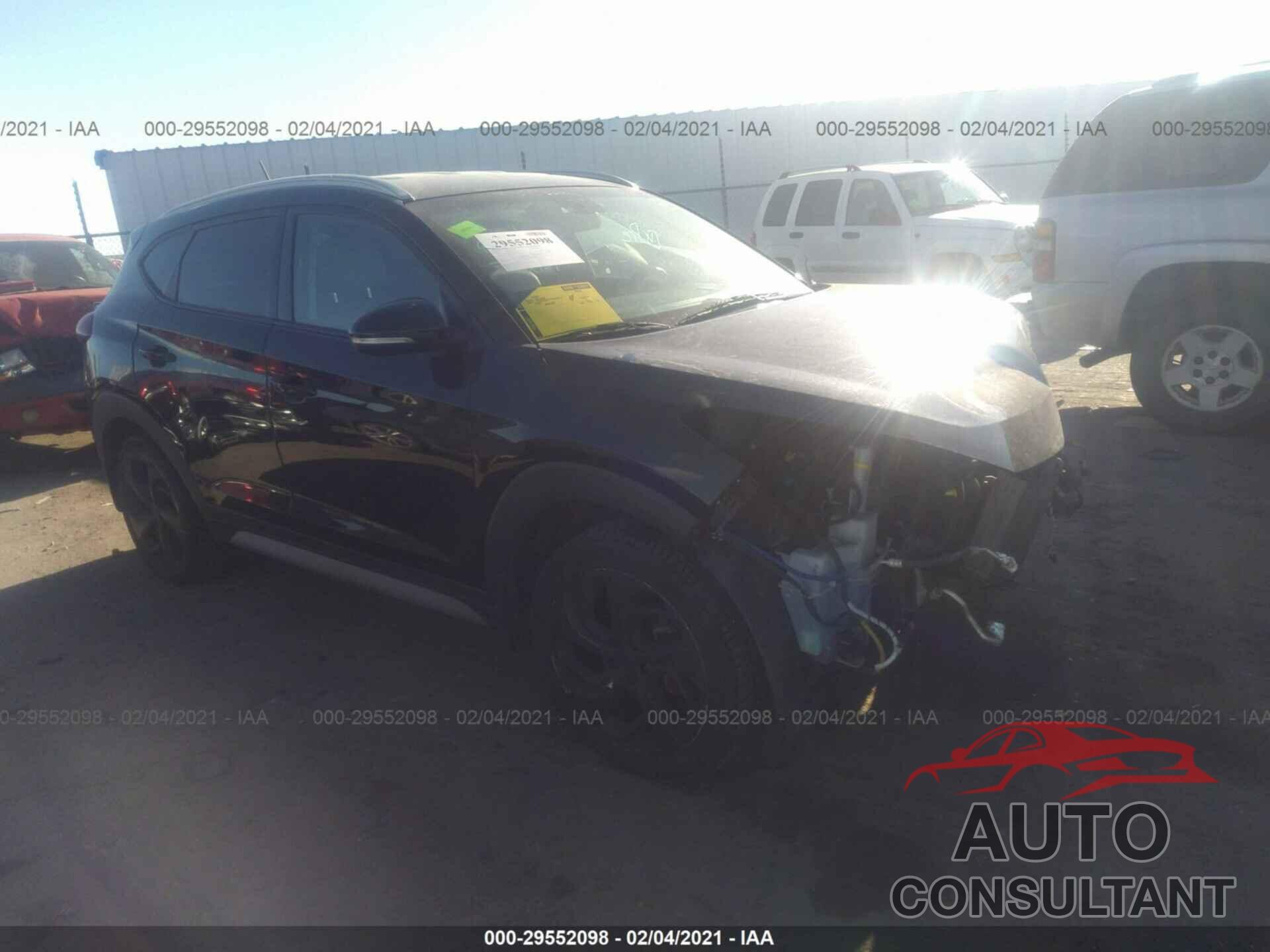 HYUNDAI TUCSON 2017 - KM8J33A27HU423865