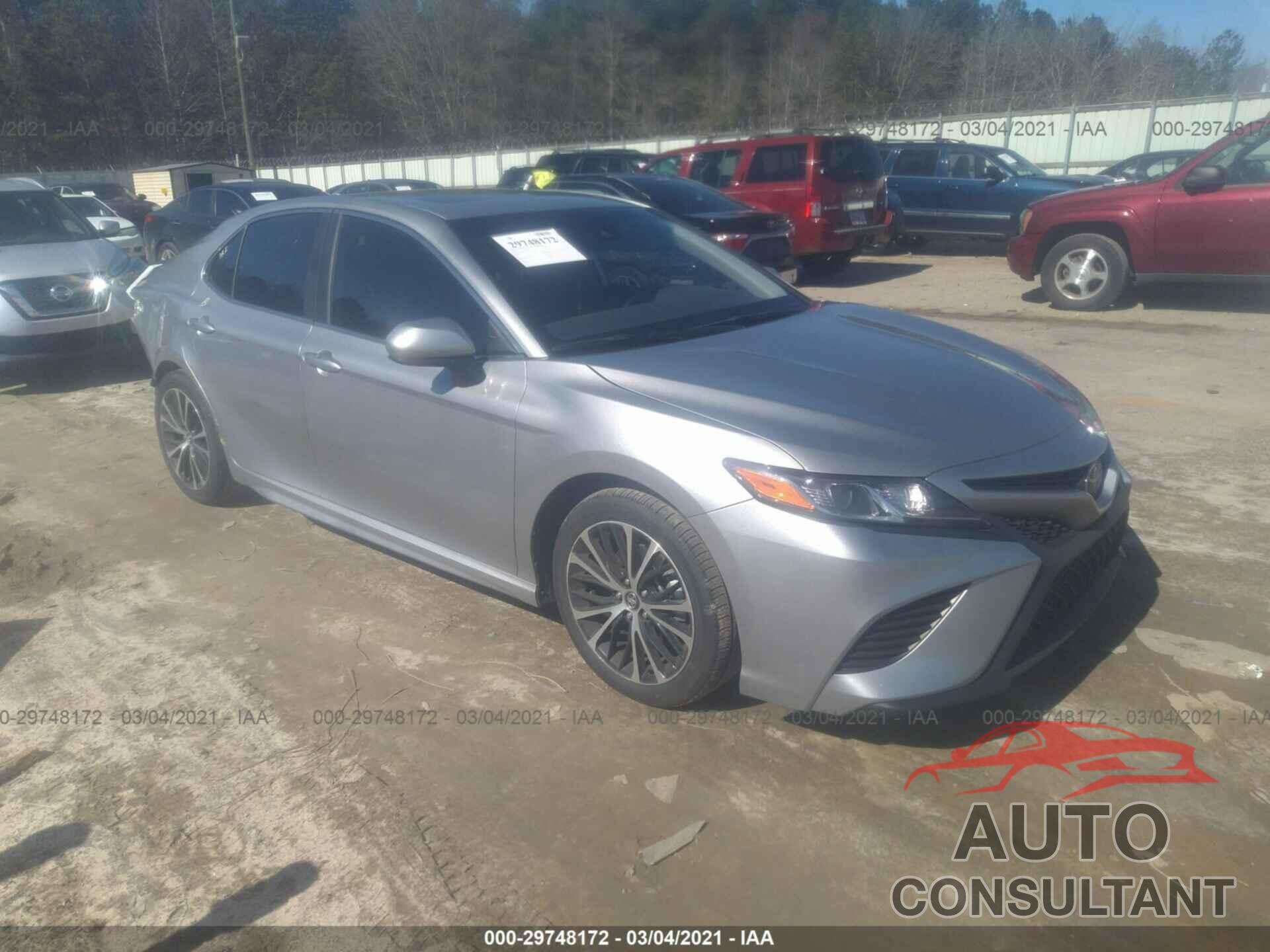TOYOTA CAMRY 2020 - 4T1G11AK2LU894416