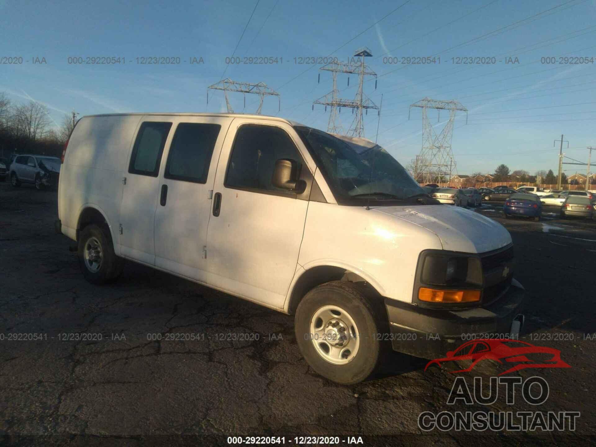 CHEVROLET EXPRESS CARGO VAN 2016 - 1GCWGAFF1G1246244