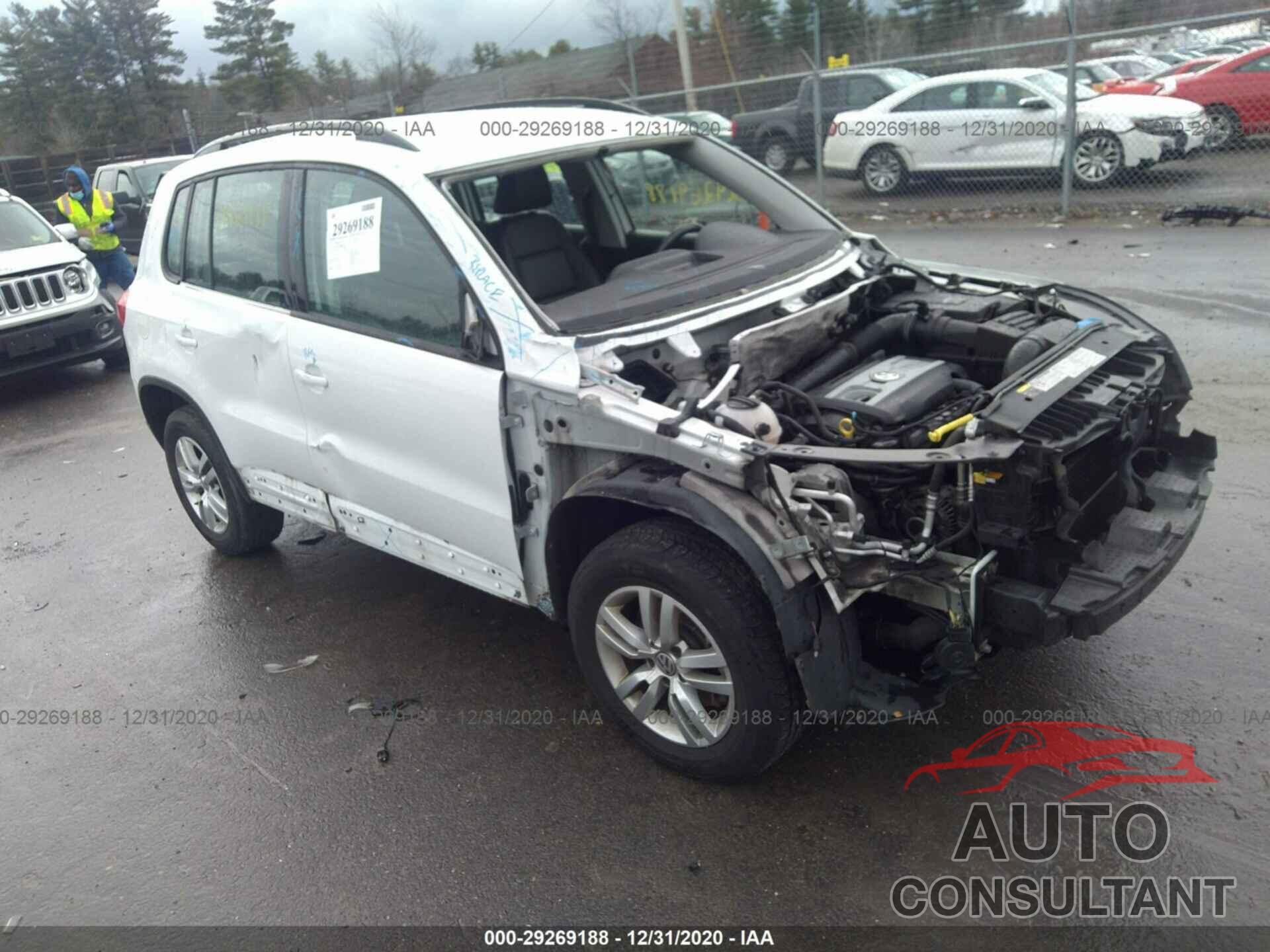 VOLKSWAGEN TIGUAN 2017 - WVGBV7AX9HW504095