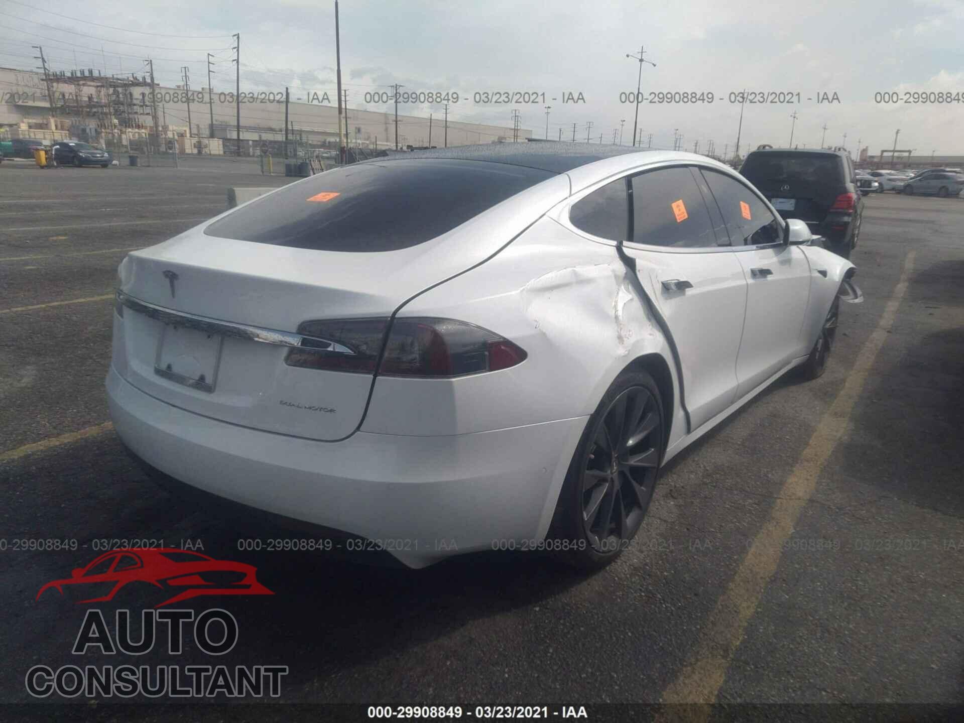 TESLA MODEL S 2021 - 5YJSA1E24MF427551