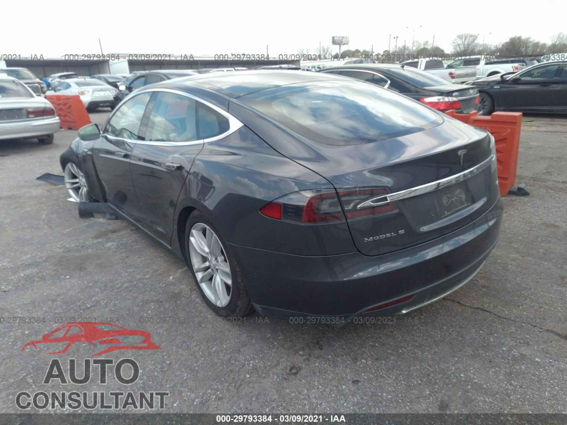 TESLA MODEL S 2016 - 5YJSA1E10GFP40172