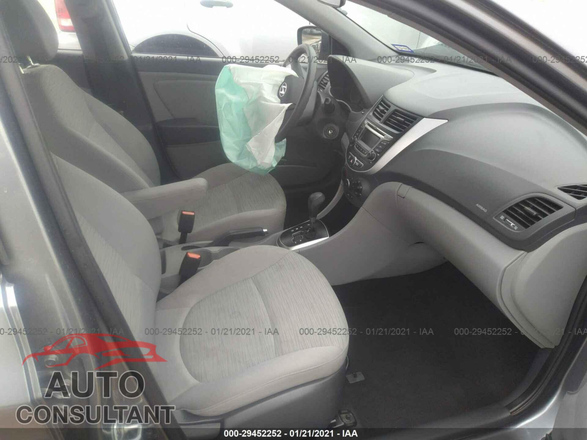 HYUNDAI ACCENT 2016 - KMHCT4AE5GU089407