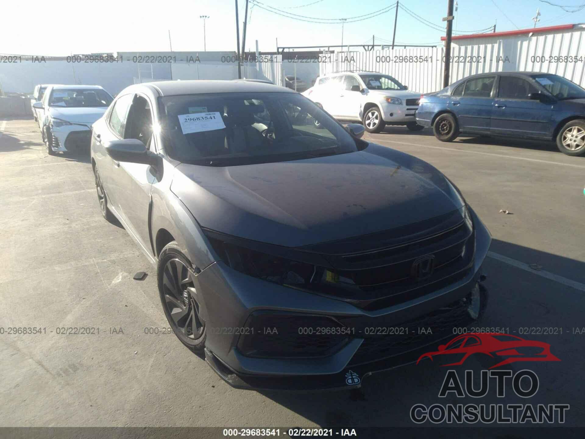 HONDA CIVIC HATCHBACK 2017 - SHHFK7H26HU429447