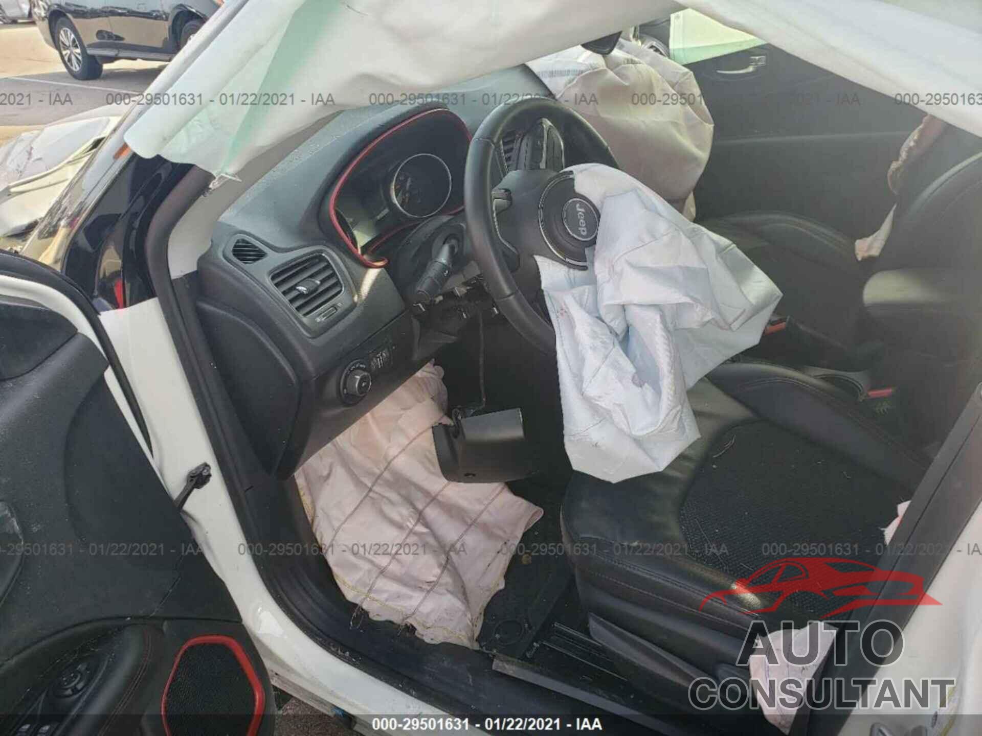 JEEP COMPASS 2020 - 3C4NJDDB9LT202803