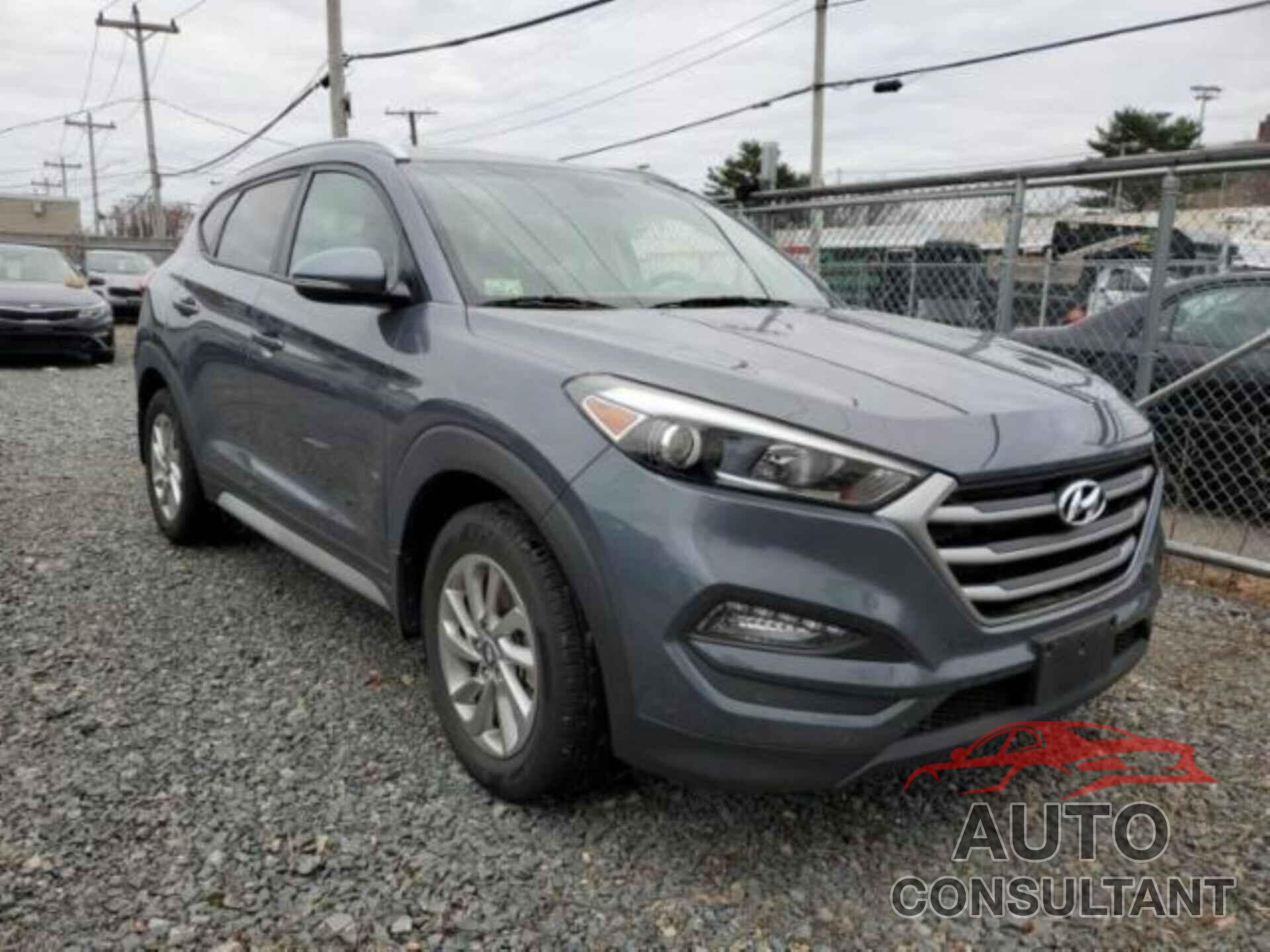 HYUNDAI TUCSON 2018 - KM8J3CA49JU629065