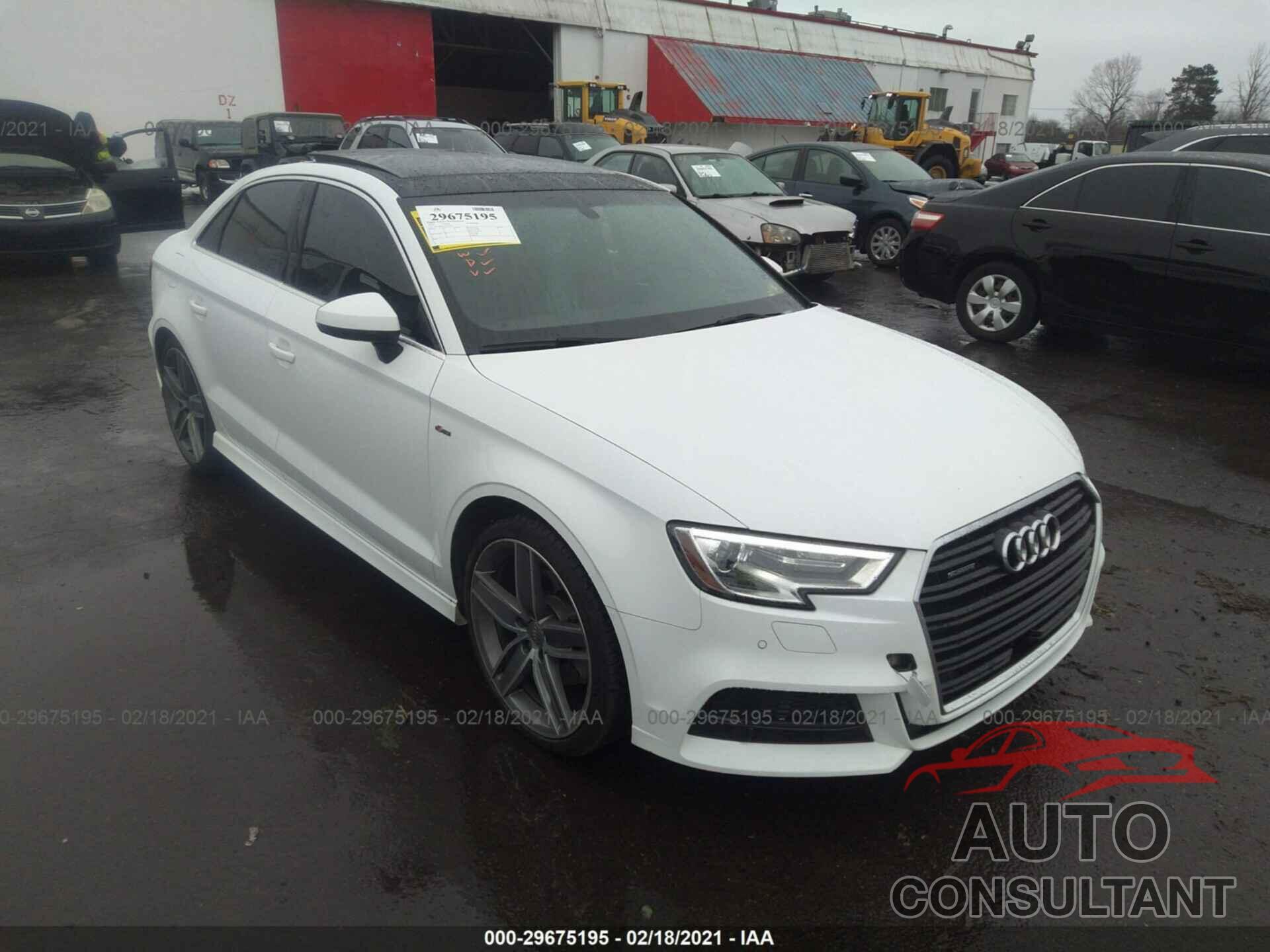 AUDI A3 SEDAN 2018 - WAUJ8GFFXJ1028043