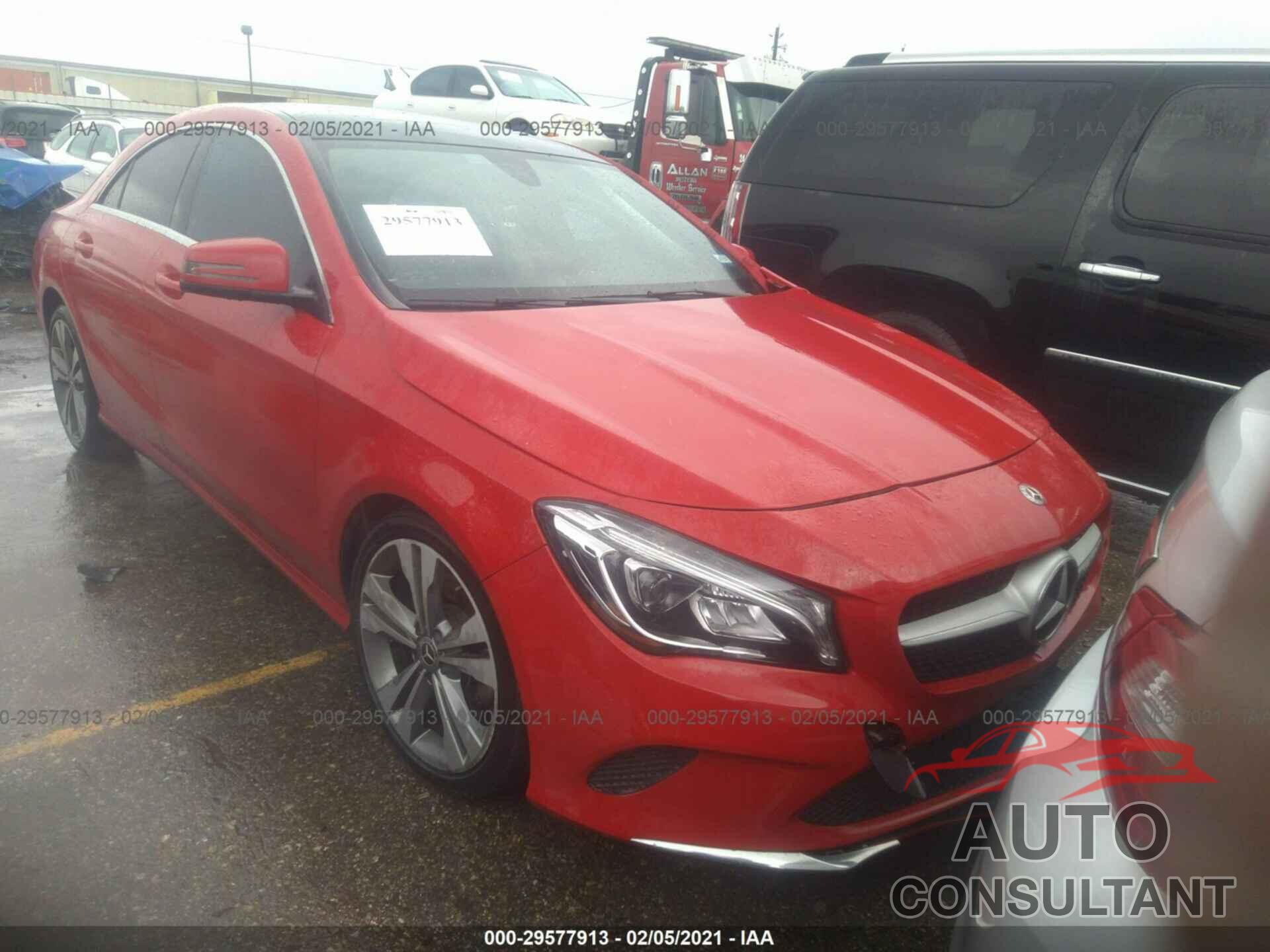 MERCEDES-BENZ CLA 2019 - WDDSJ4EB0KN705240