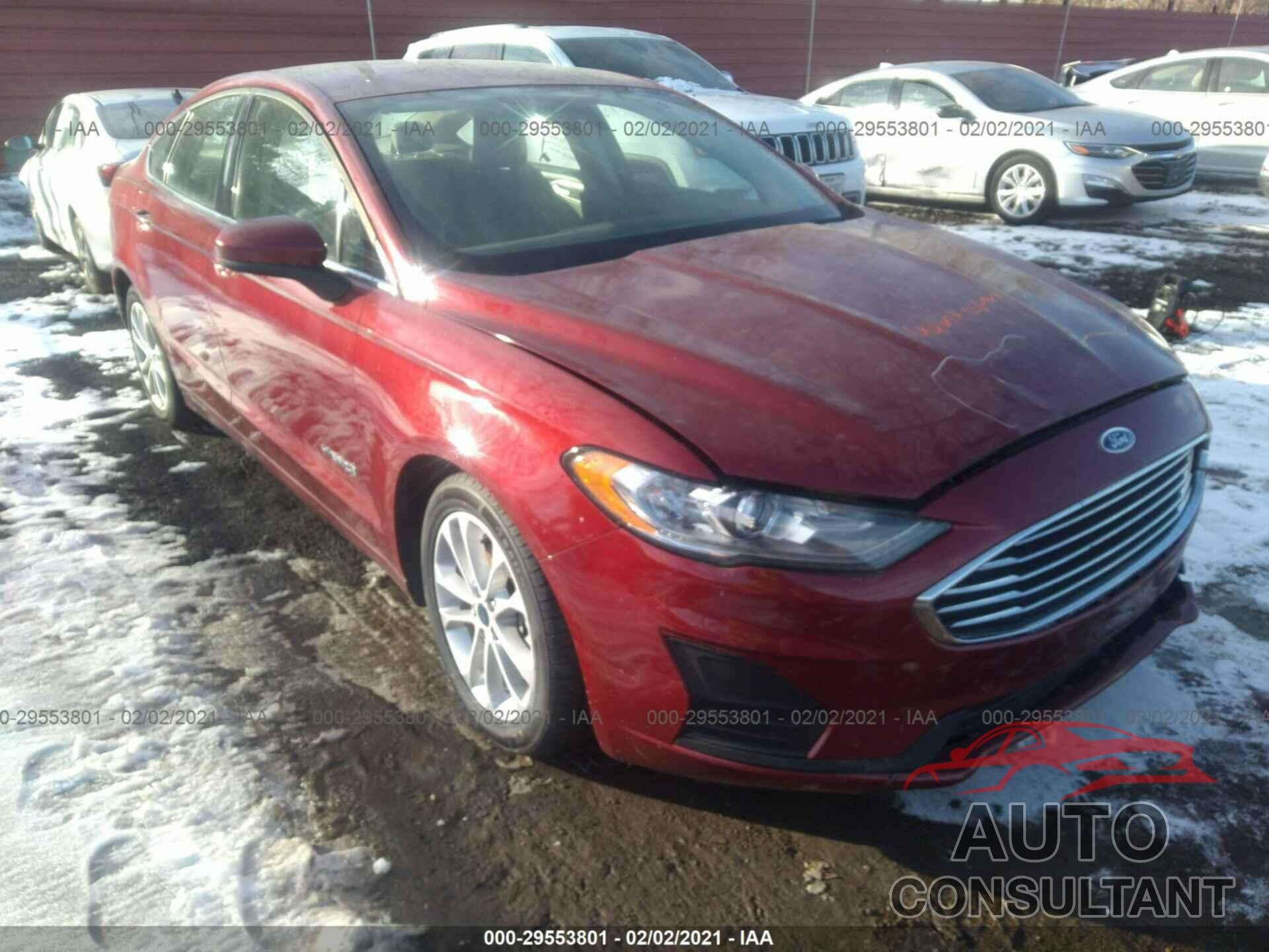 FORD FUSION HYBRID 2019 - 3FA6P0LU2KR205879