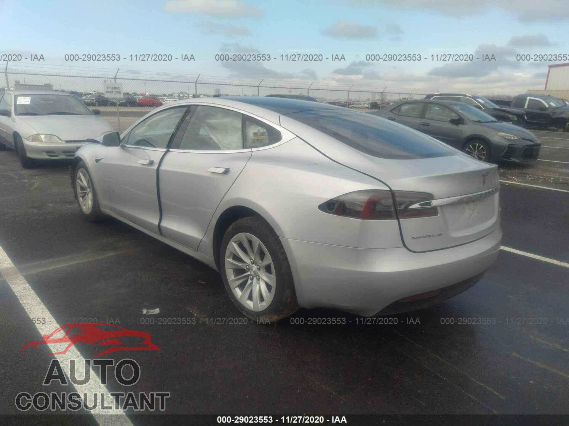 TESLA MODEL S 2018 - 5YJSA1E22JF245259