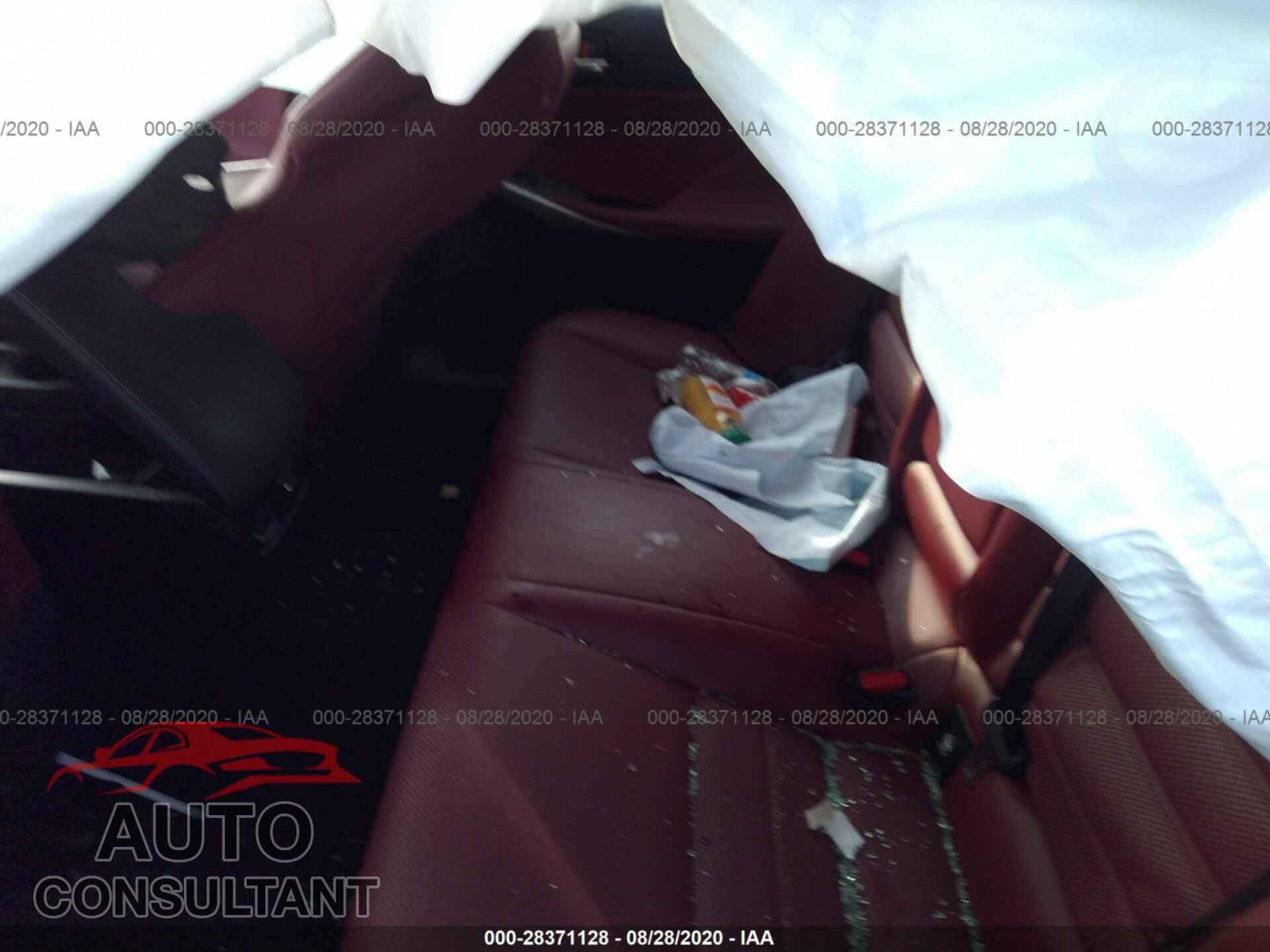 LEXUS IS 2016 - JTHBA1D28G5038207
