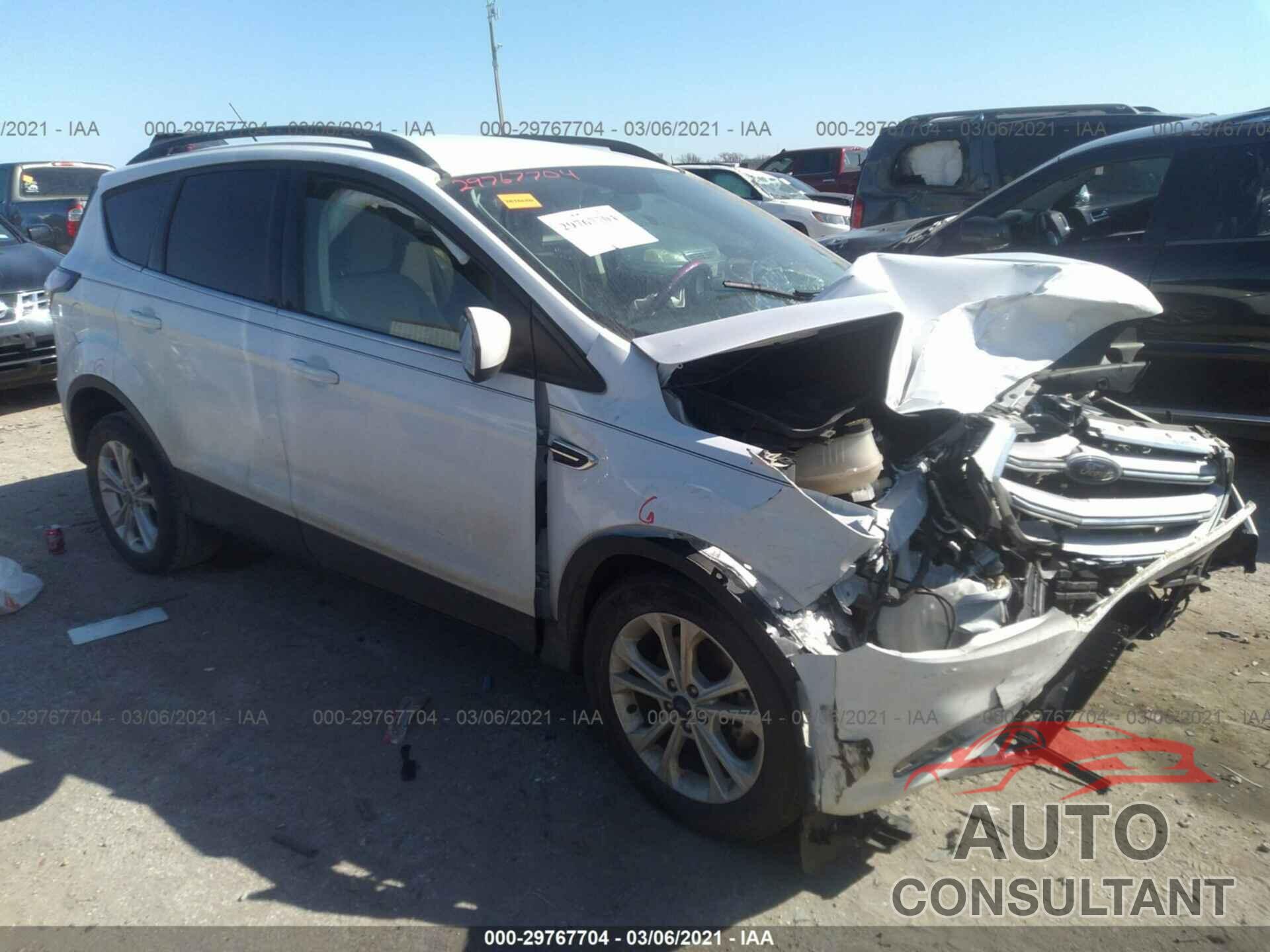 FORD ESCAPE 2018 - 1FMCU0GD4JUB04202