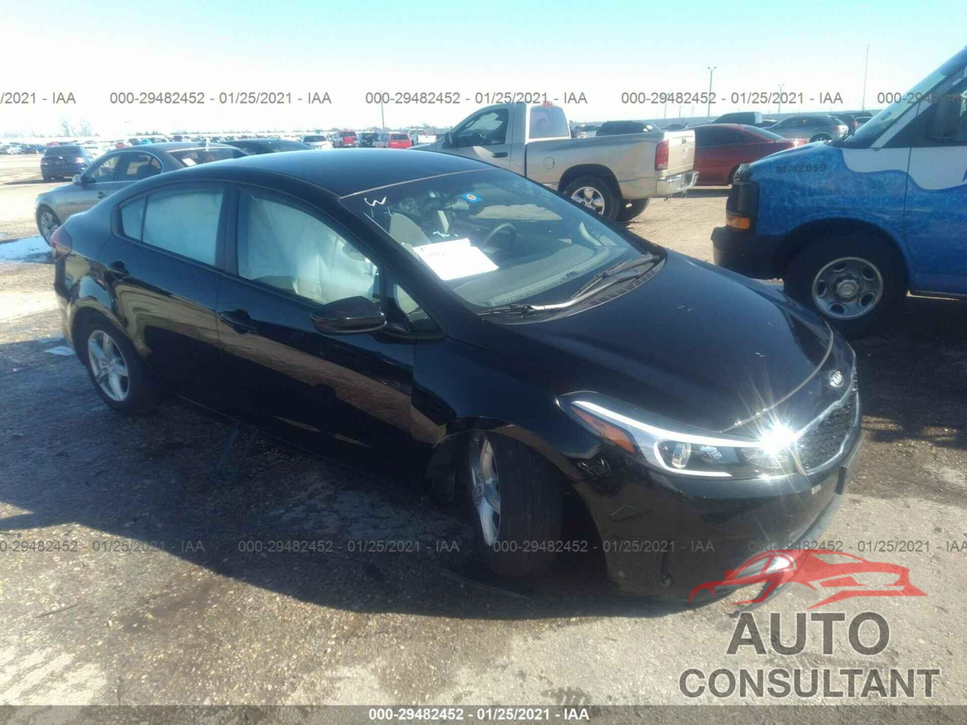 KIA FORTE 2018 - 3KPFK4A77JE270830