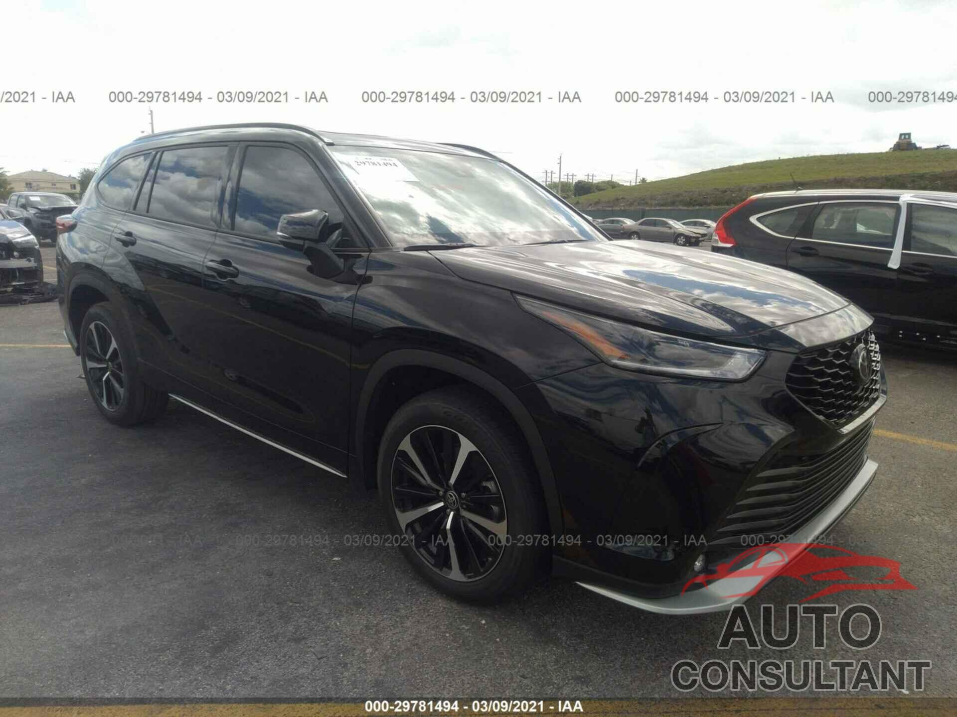 TOYOTA HIGHLANDER 2021 - 5TDLZRAH3MS048767