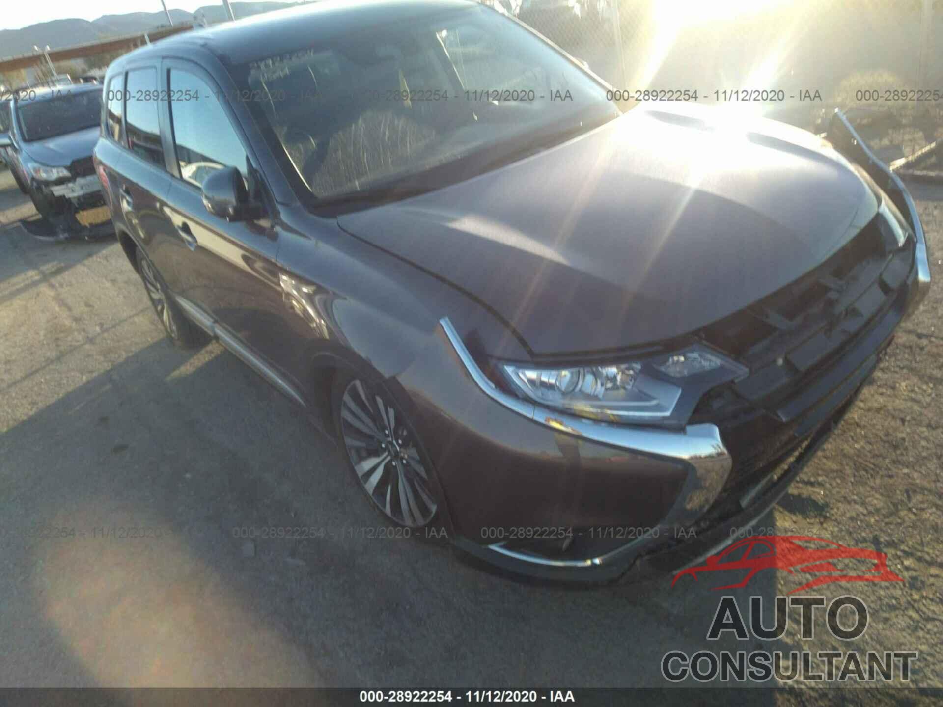 MITSUBISHI OUTLANDER 2020 - JA4AZ3A33LZ016207