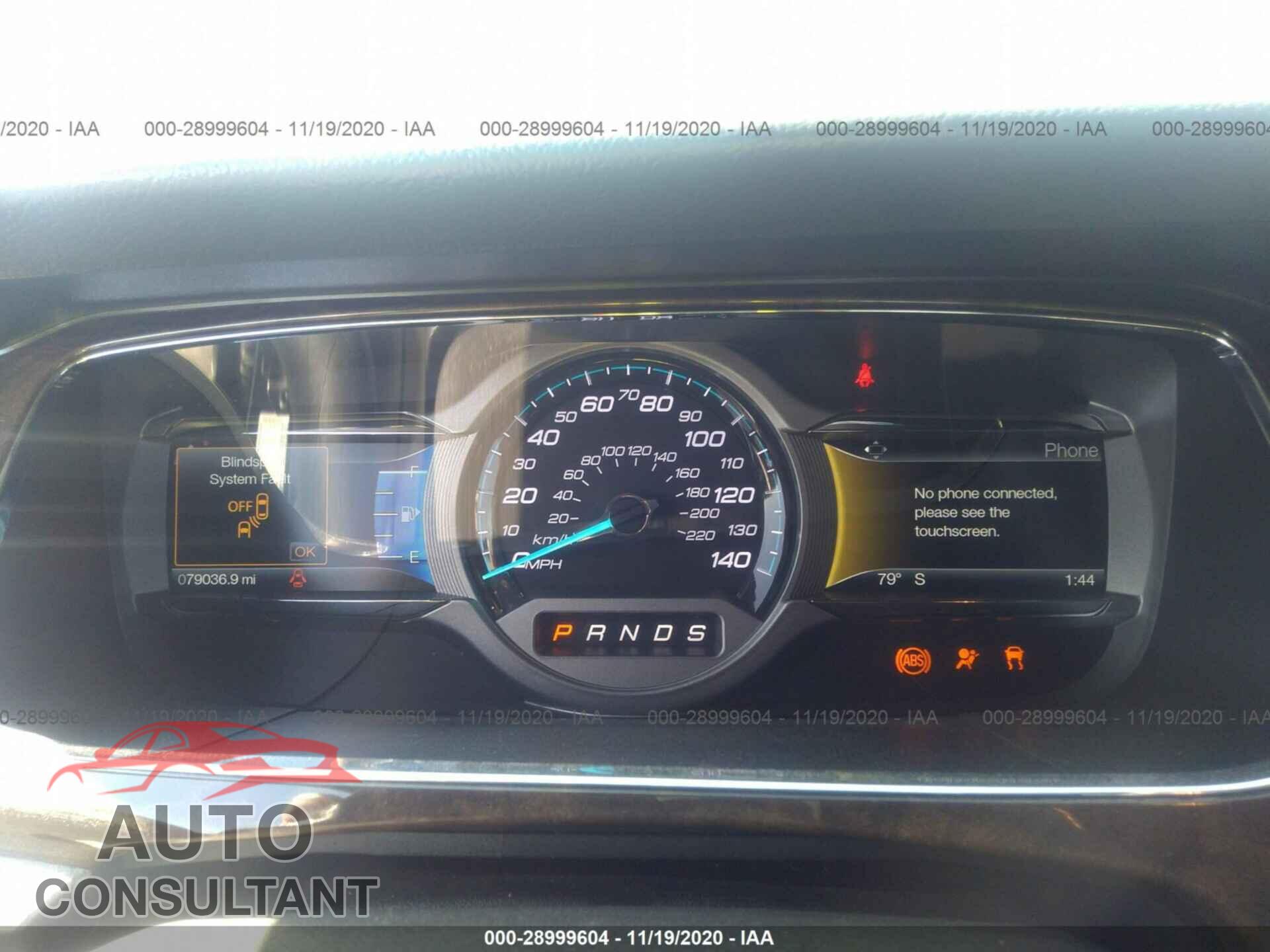 FORD TAURUS 2017 - 1FAHP2F82HG123461