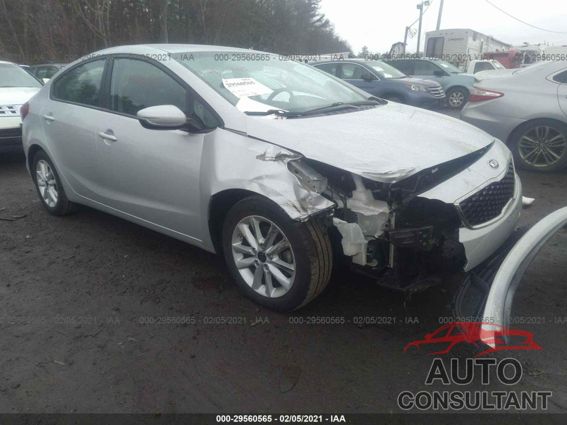 KIA FORTE 2017 - 3KPFL4A79HE118152