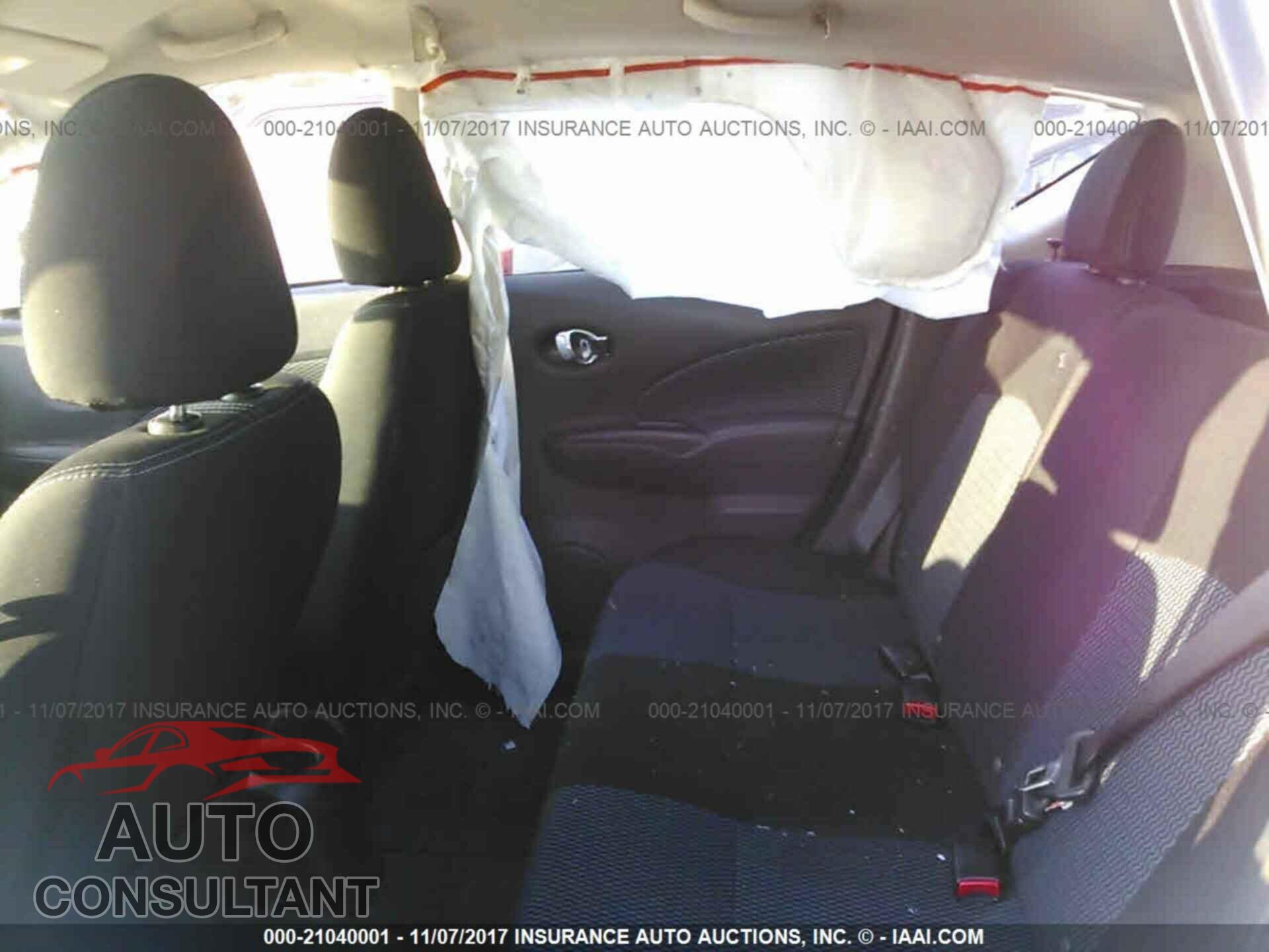 Nissan Versa note 2015 - 3N1CE2CP6FL407435