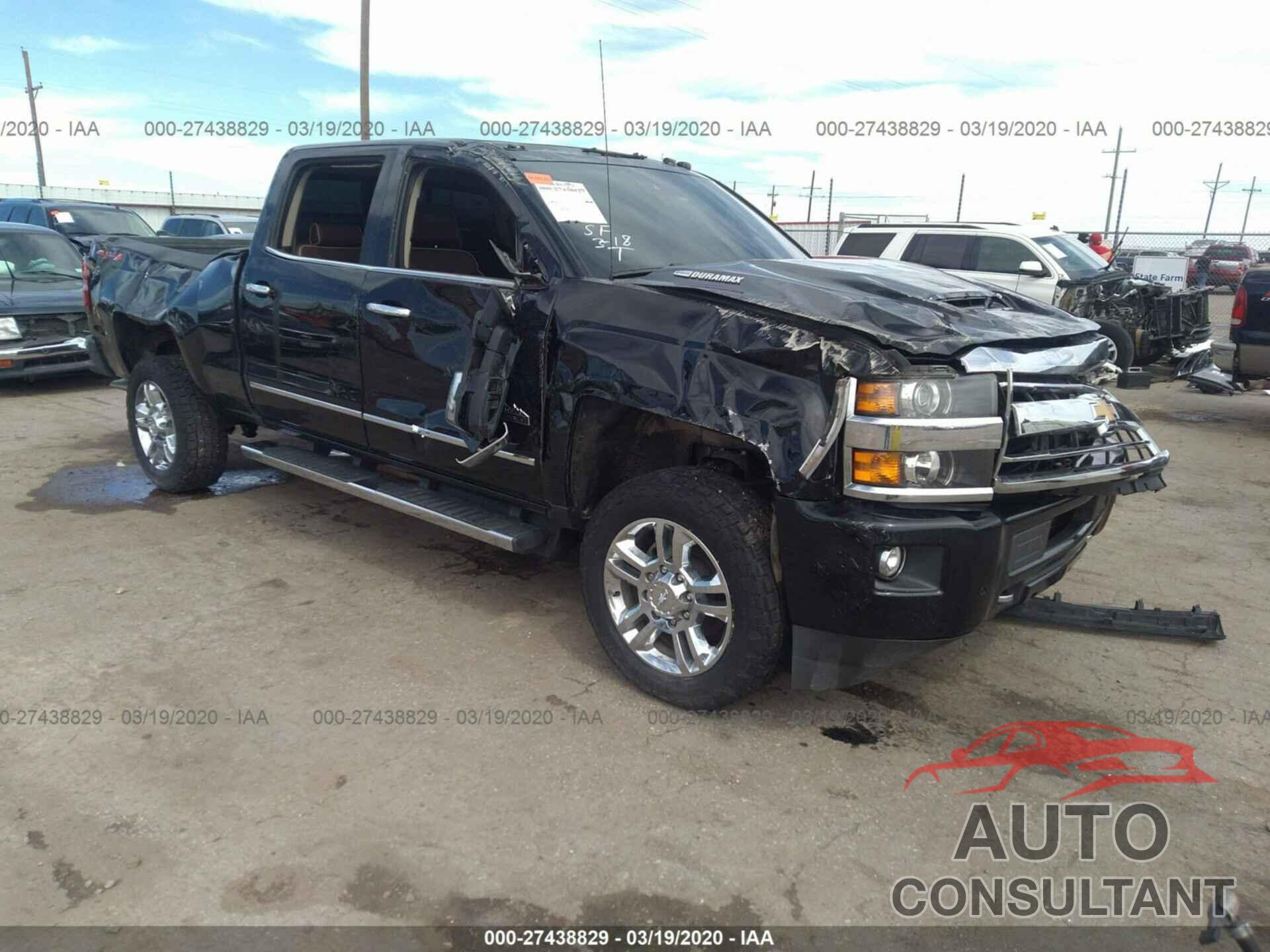 Chevrolet Silverado 2018 - 1GC1KXEY7JF105252